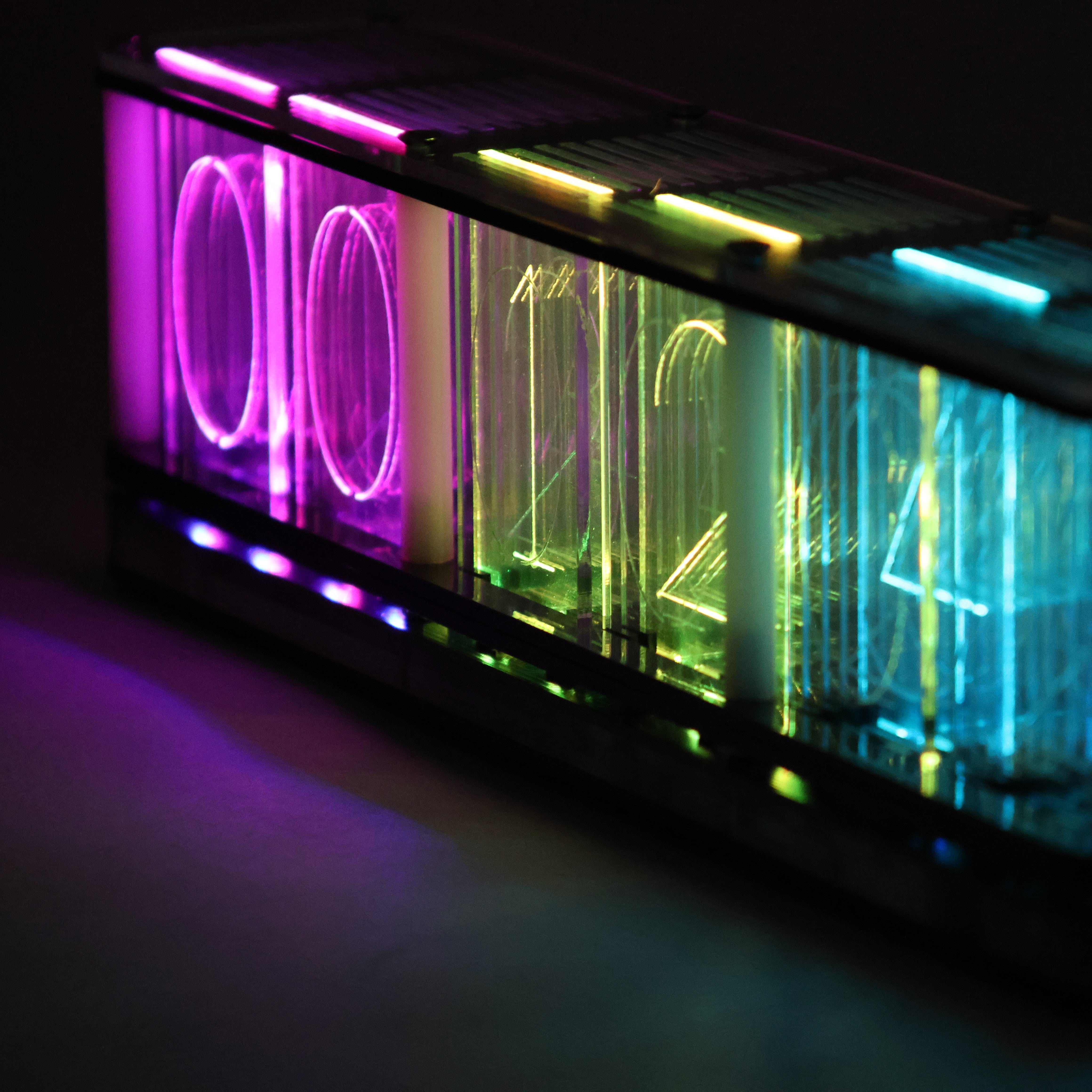 RGB TUBE CLOCK