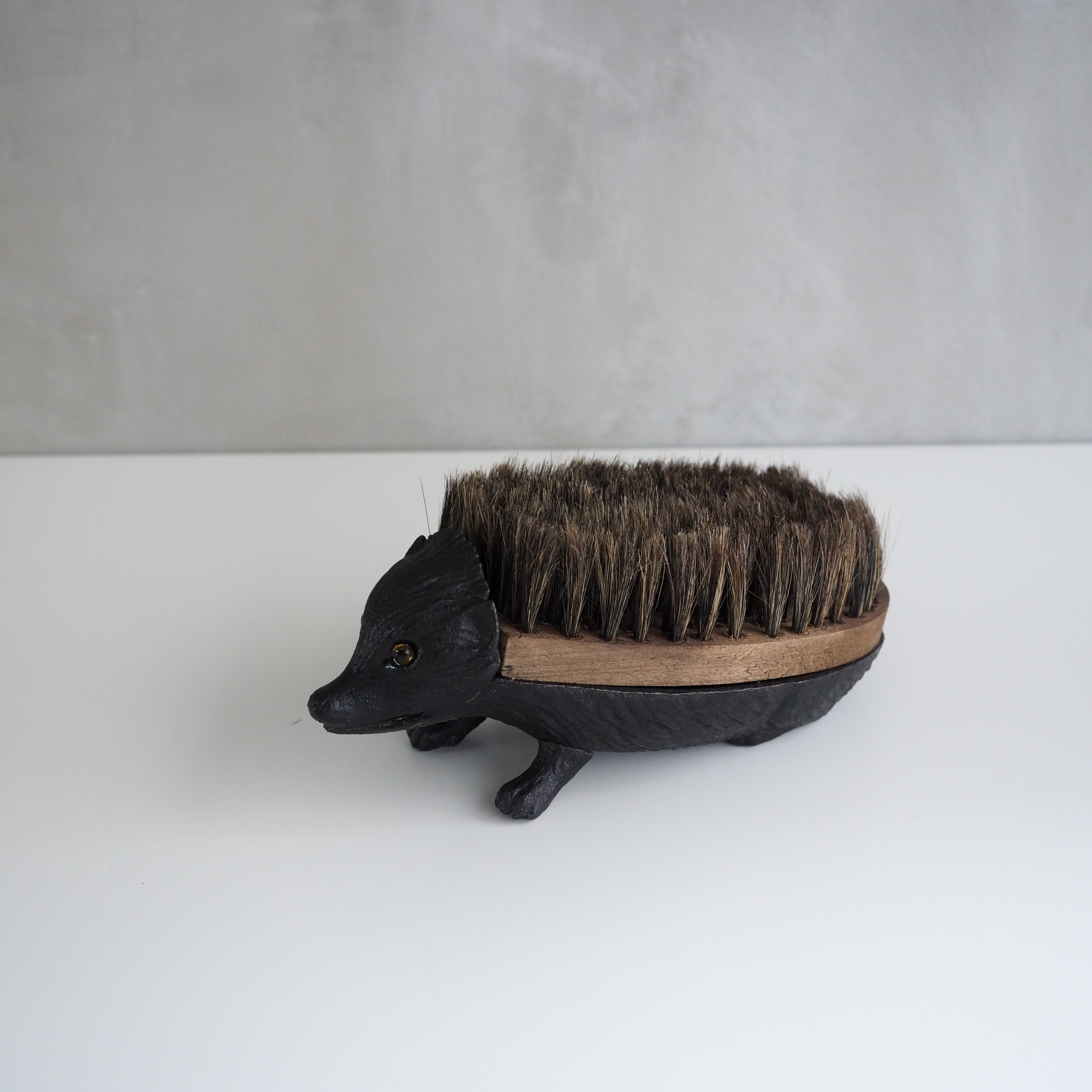 HEDGEHOG FOOT BRUSH