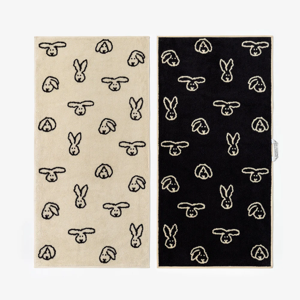 Warmgrey Tail FACE TOWEL