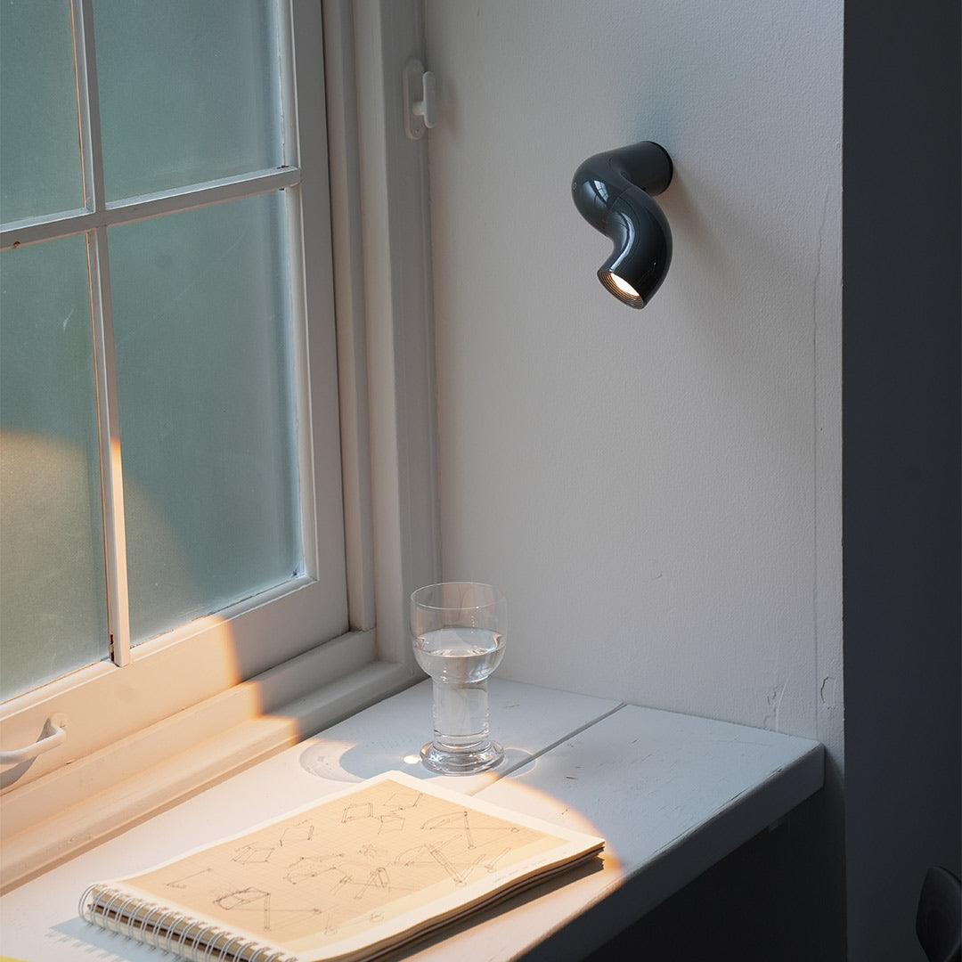 TWIST TUBE LAMP
