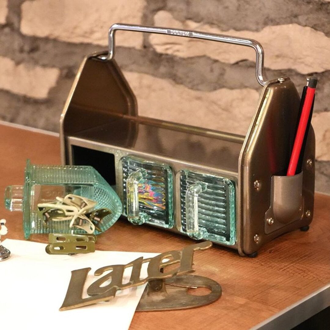 Table Organizer