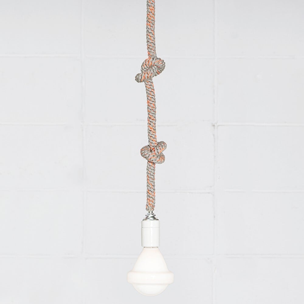 KNOT PENDANT LIGHT