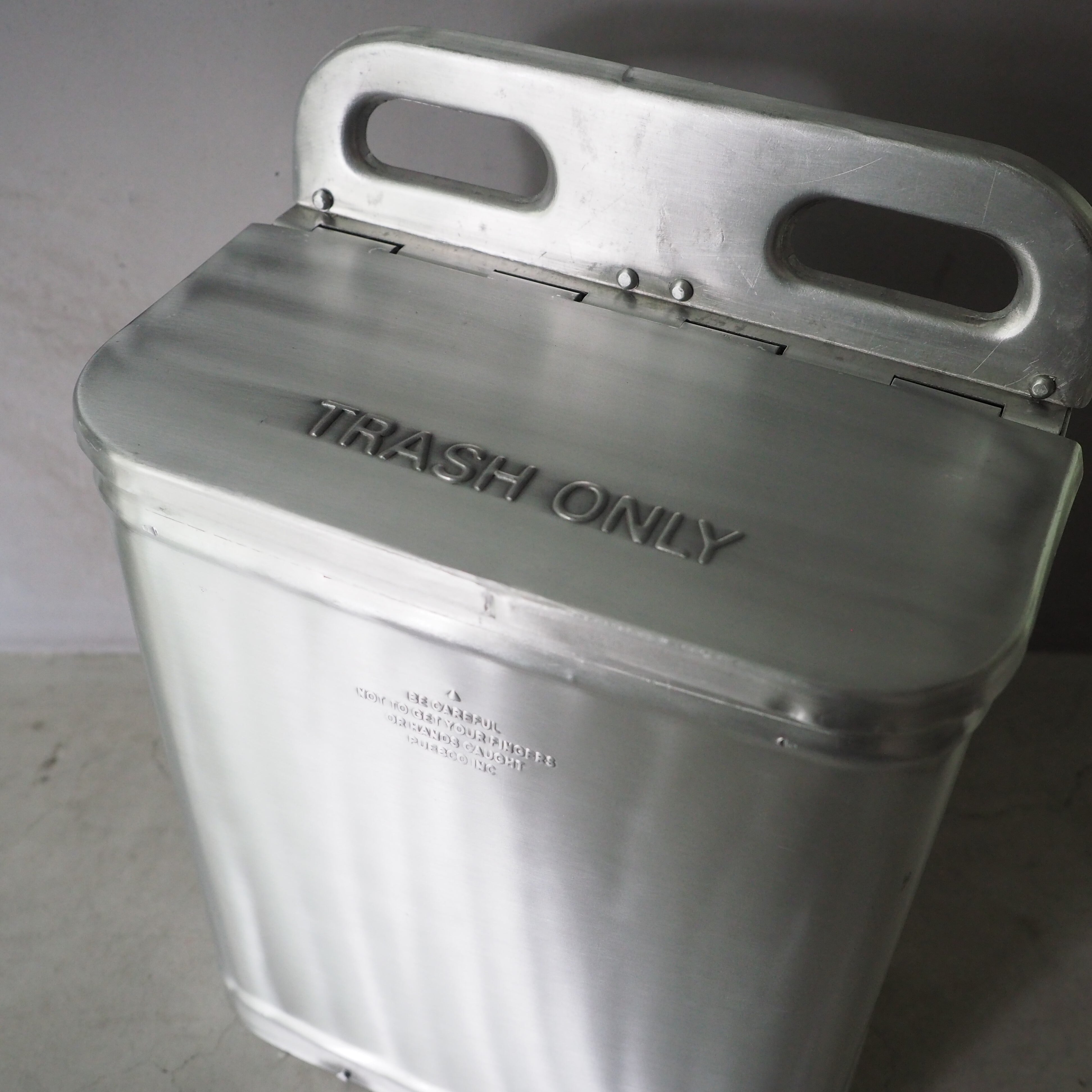 ALUMINIUM TRASHCAN