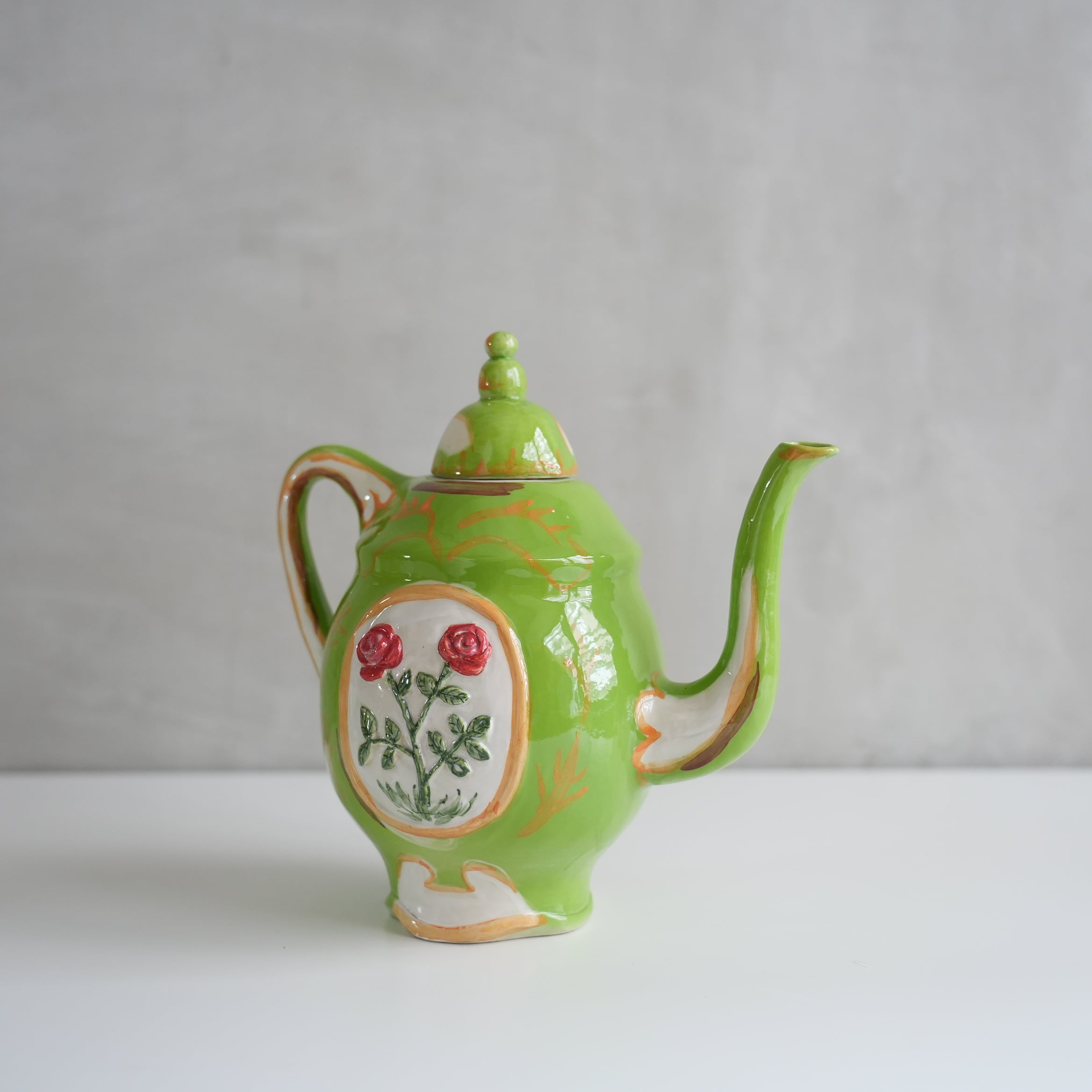 Rose Tea Pot Vase