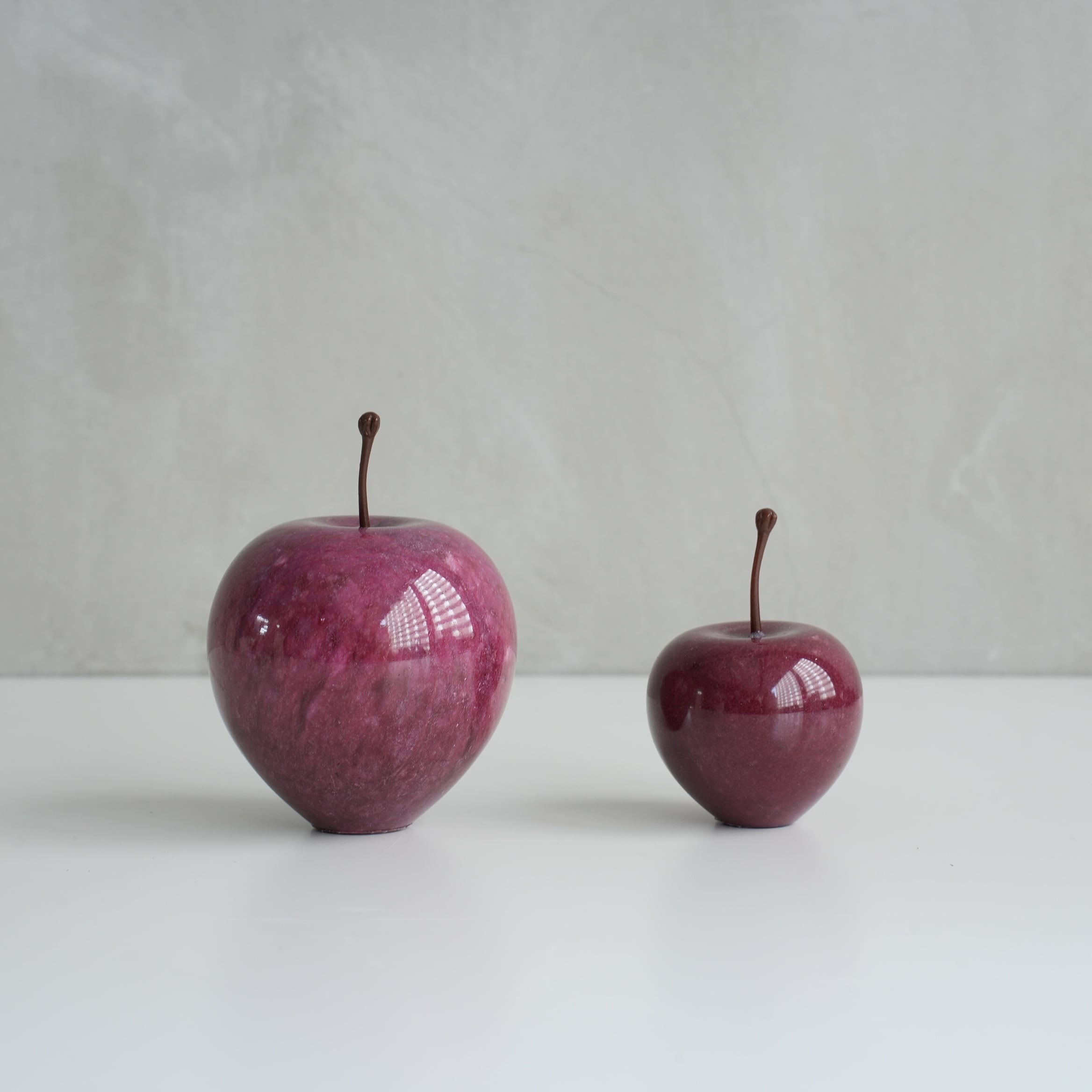 Marble Apple  Red / Large