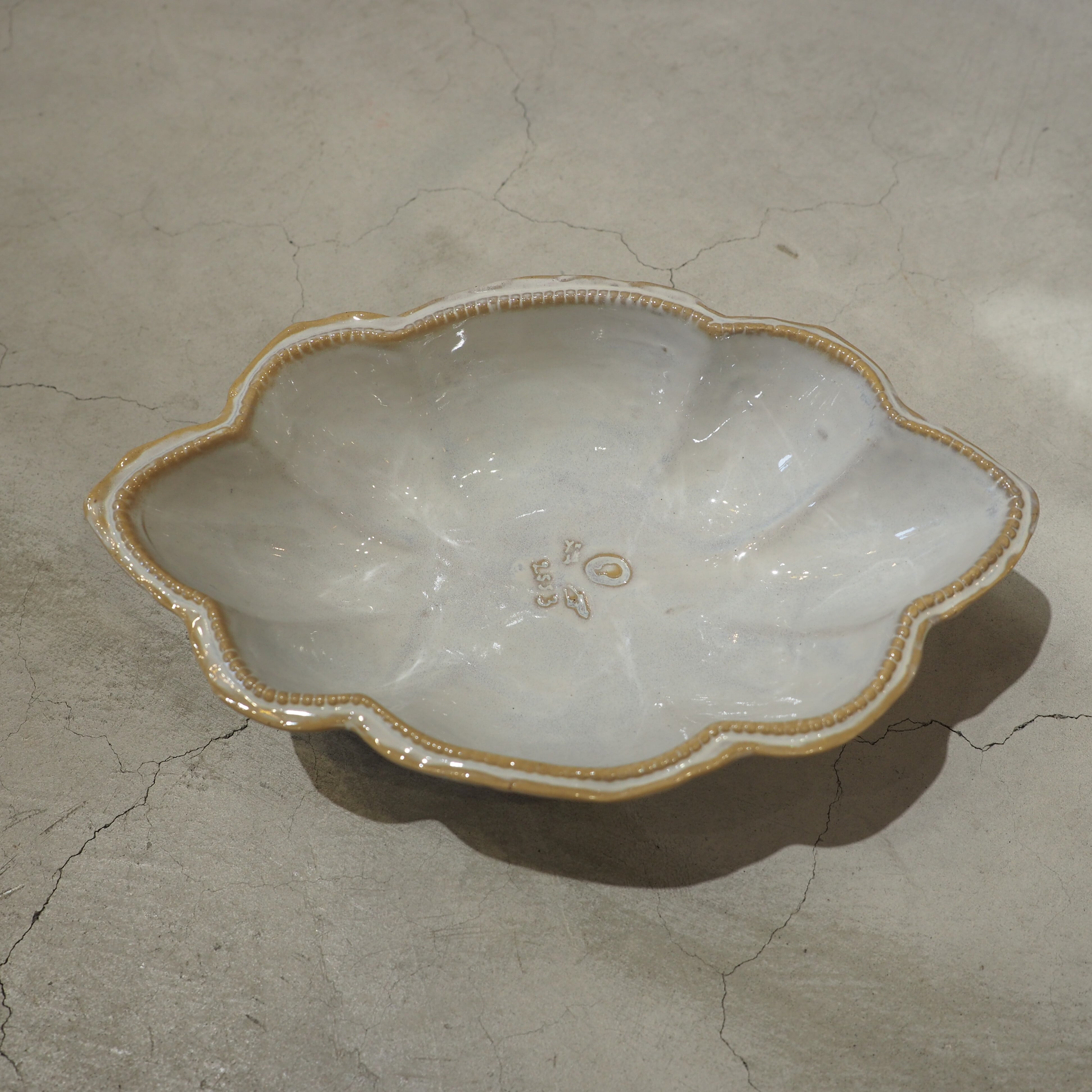 Drip Serving Bowl TB-019