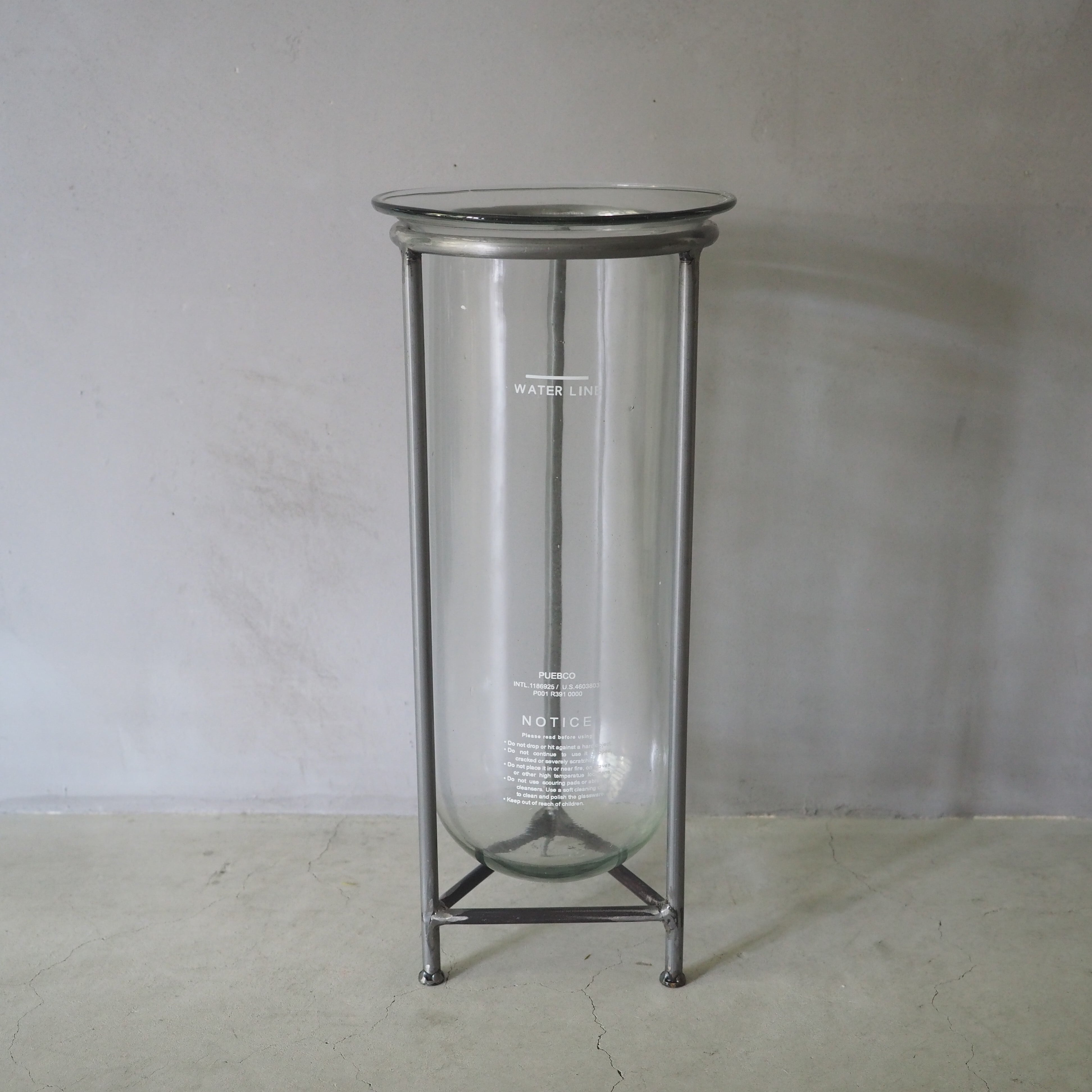 GLASS TUBE WITH STAND