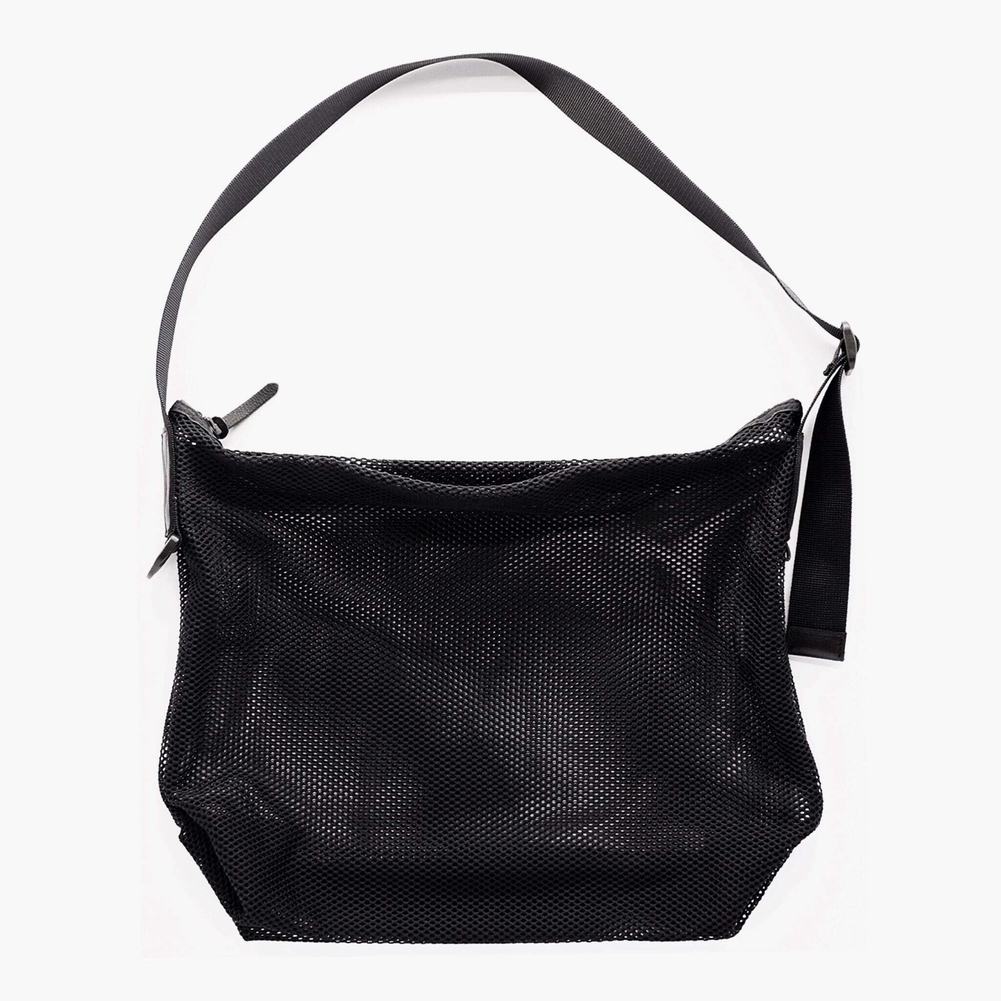 Brick / Mesh Zip Shoulder Bag　Black