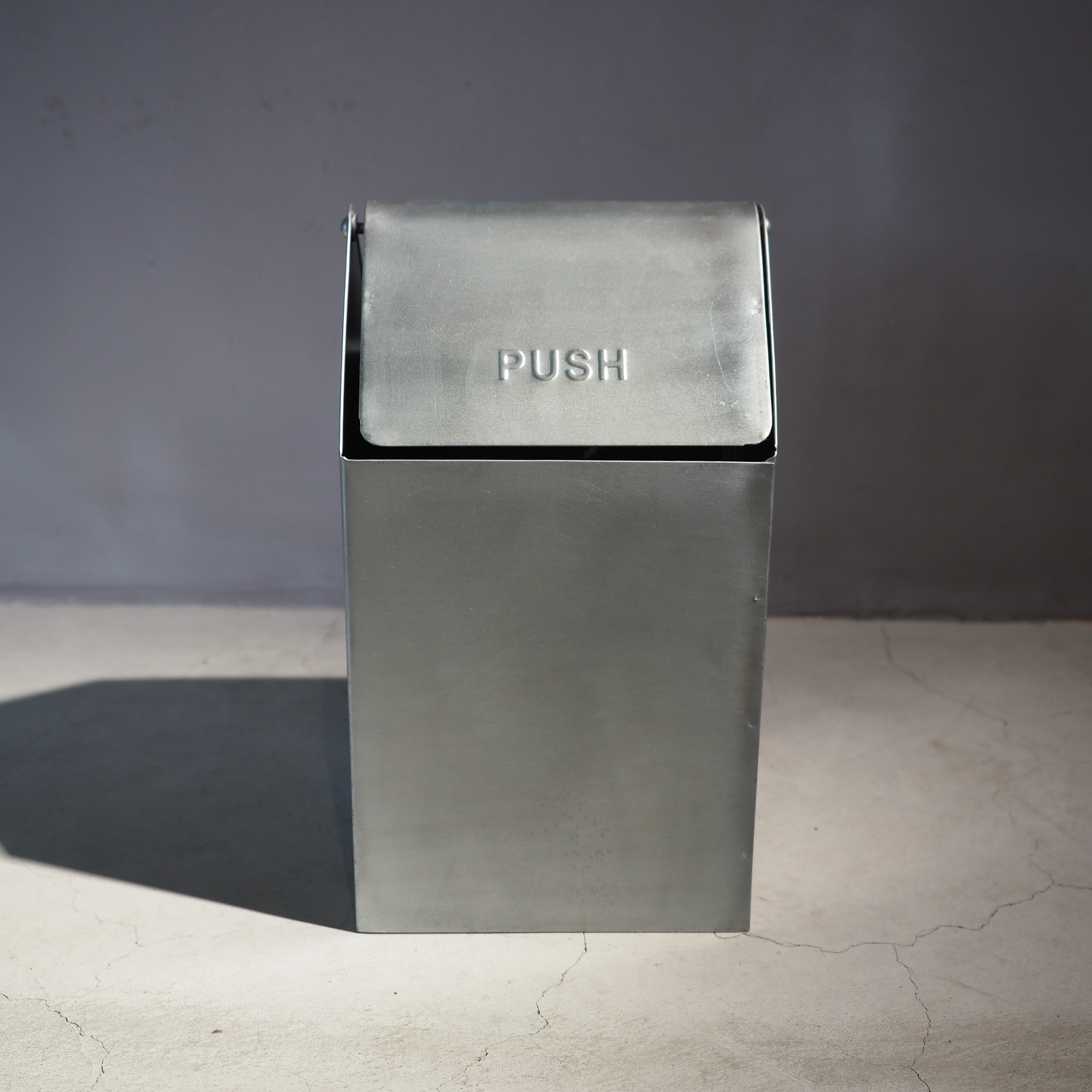 Countertop Dustbin