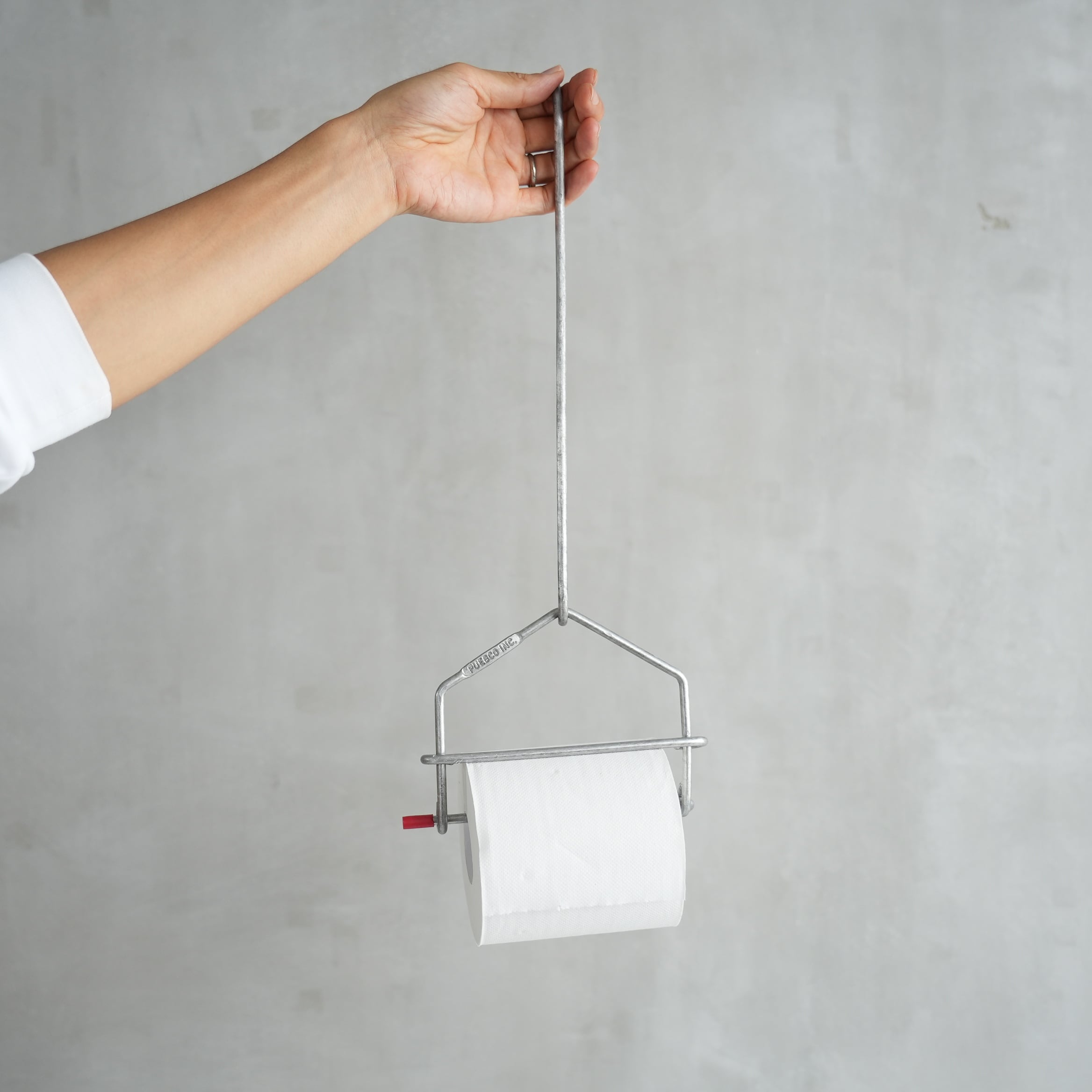 TOILET PAPER HANGER