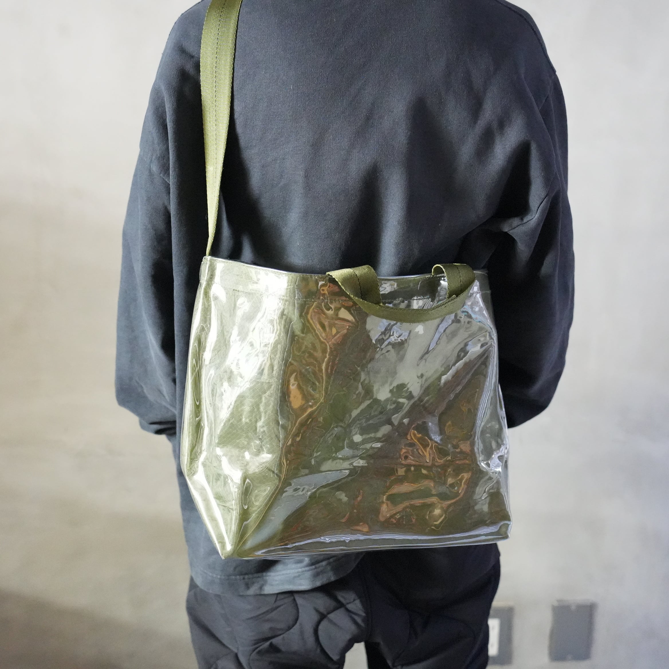 COVERED PARACHUTE SHOULDER BAG