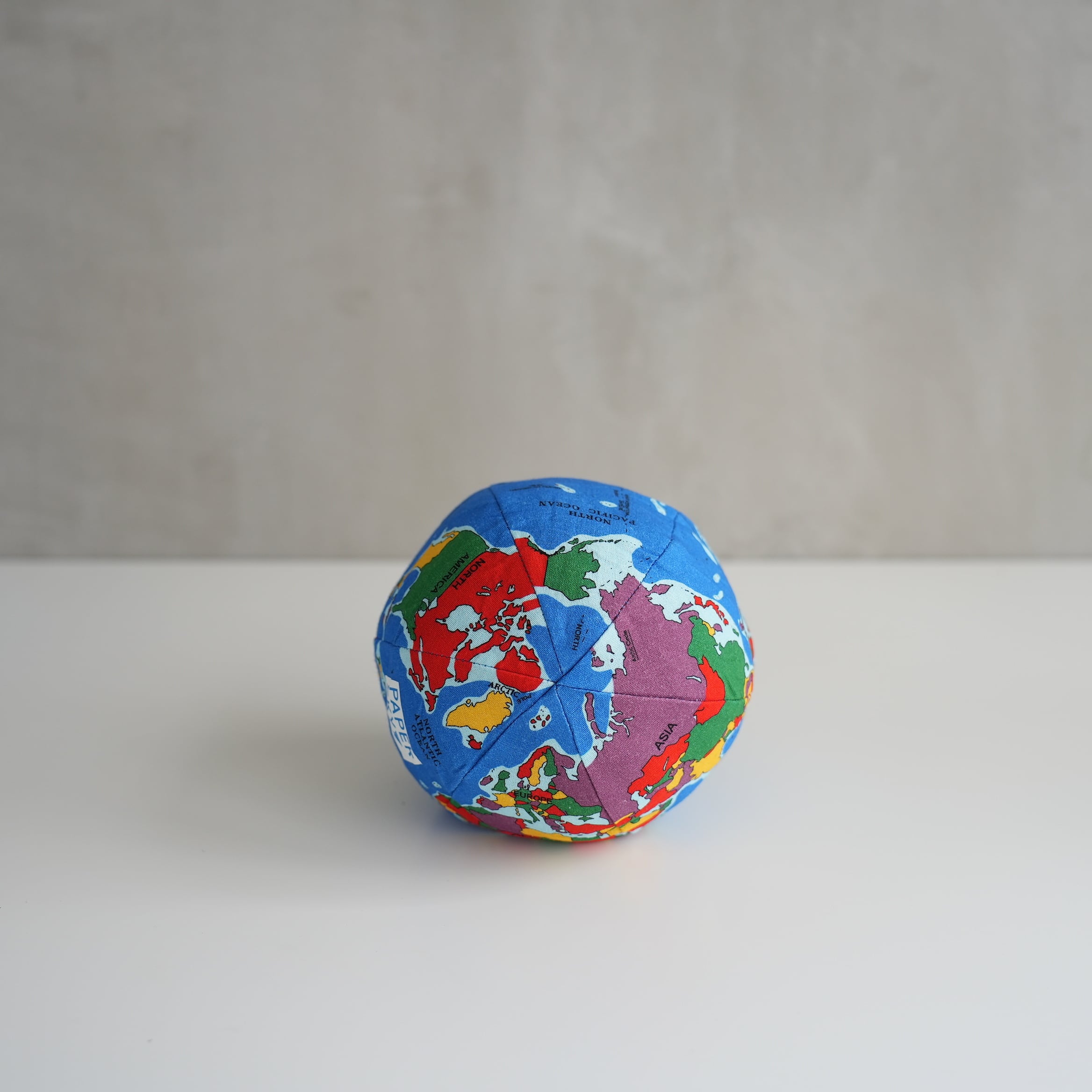 Cushion Globe mini