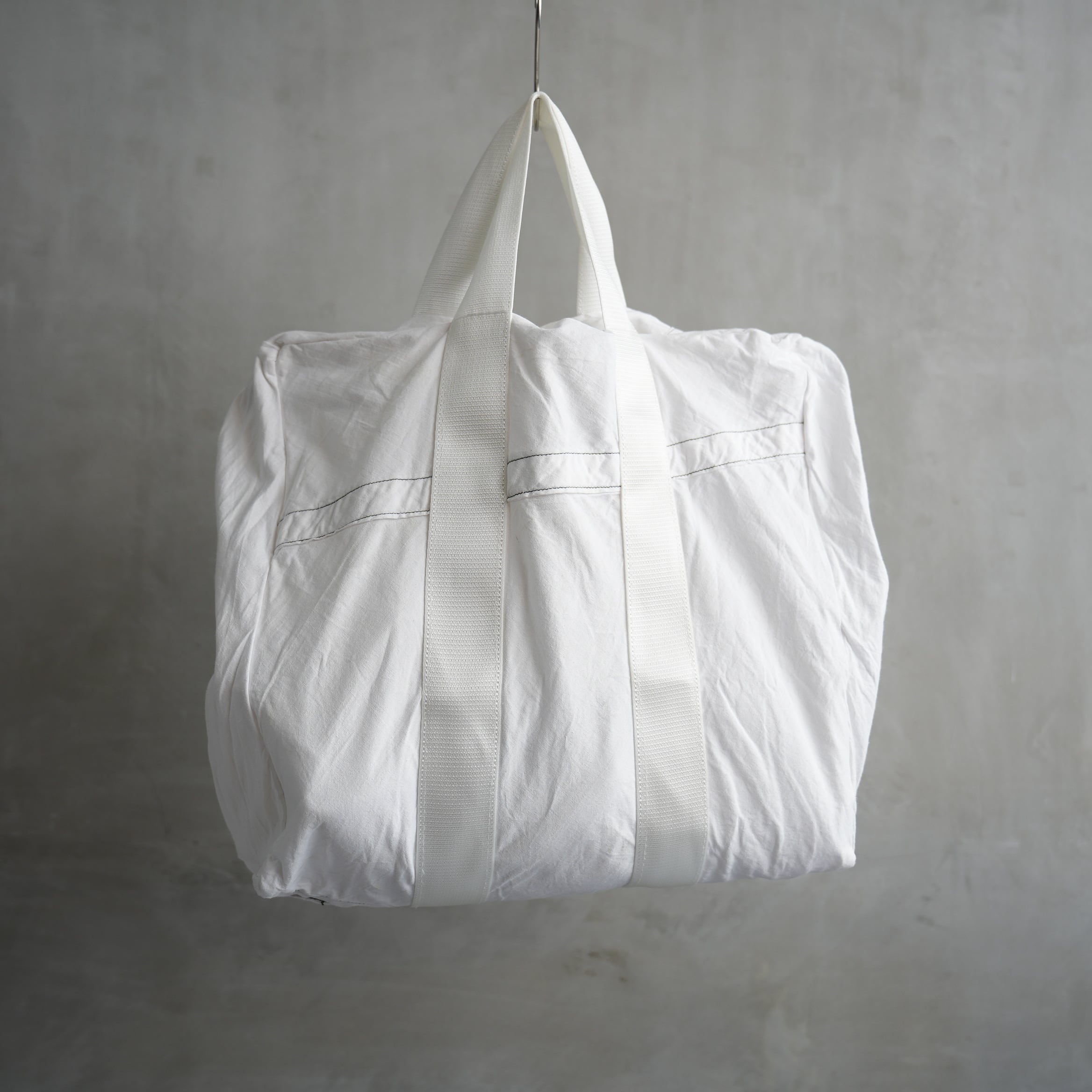 VINTAGE PARACHUTE TOTE BAG　White Belt