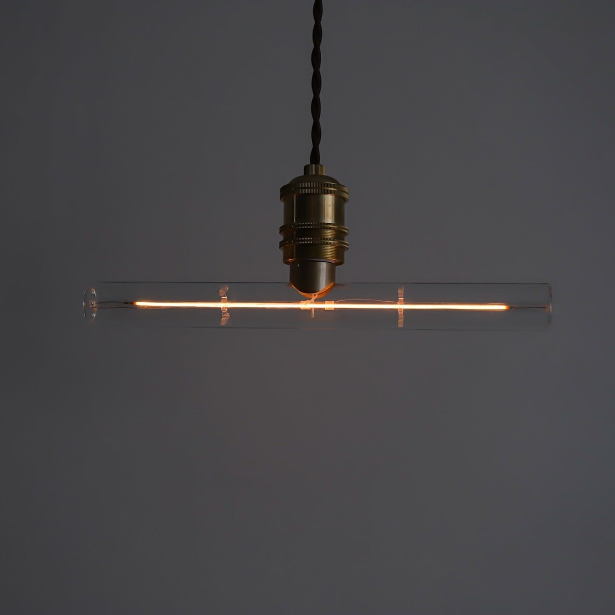 Edison Bulb LED E26 [T-BARLINE] 300mm