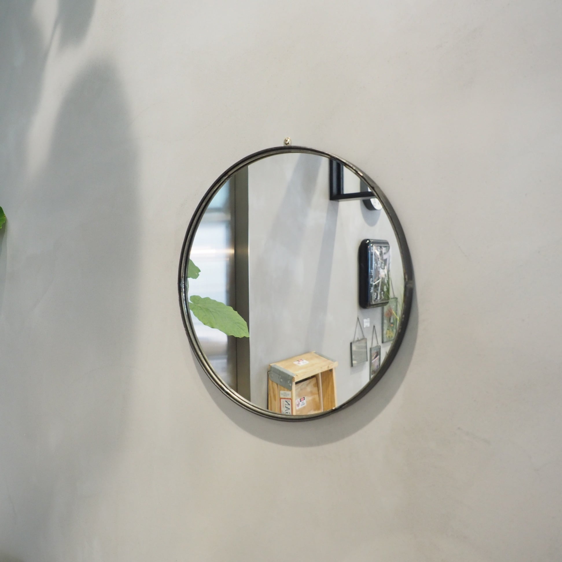 ROUND MIRROR　L  (Iron Frame)