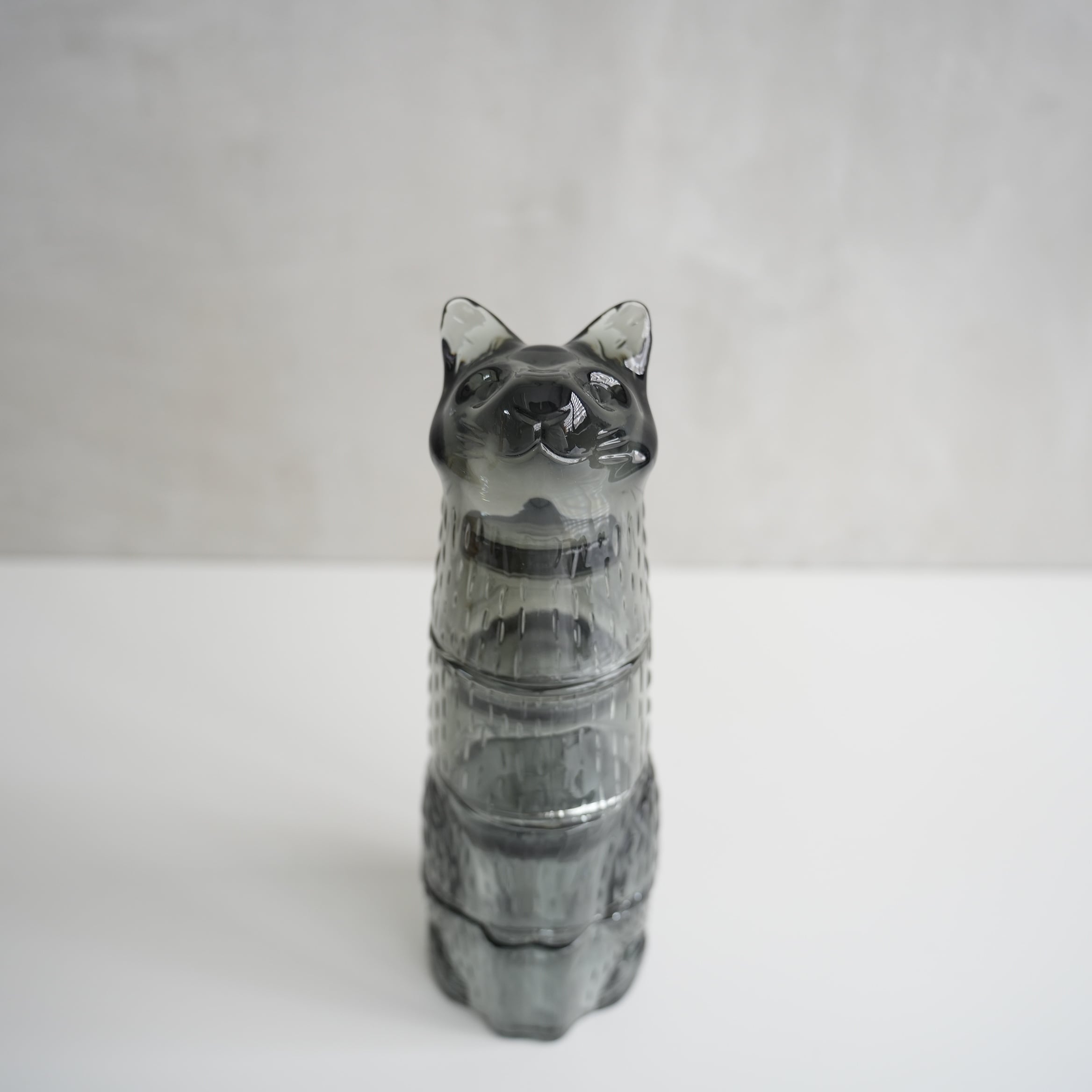 Kitty Stackable Glass “Black”