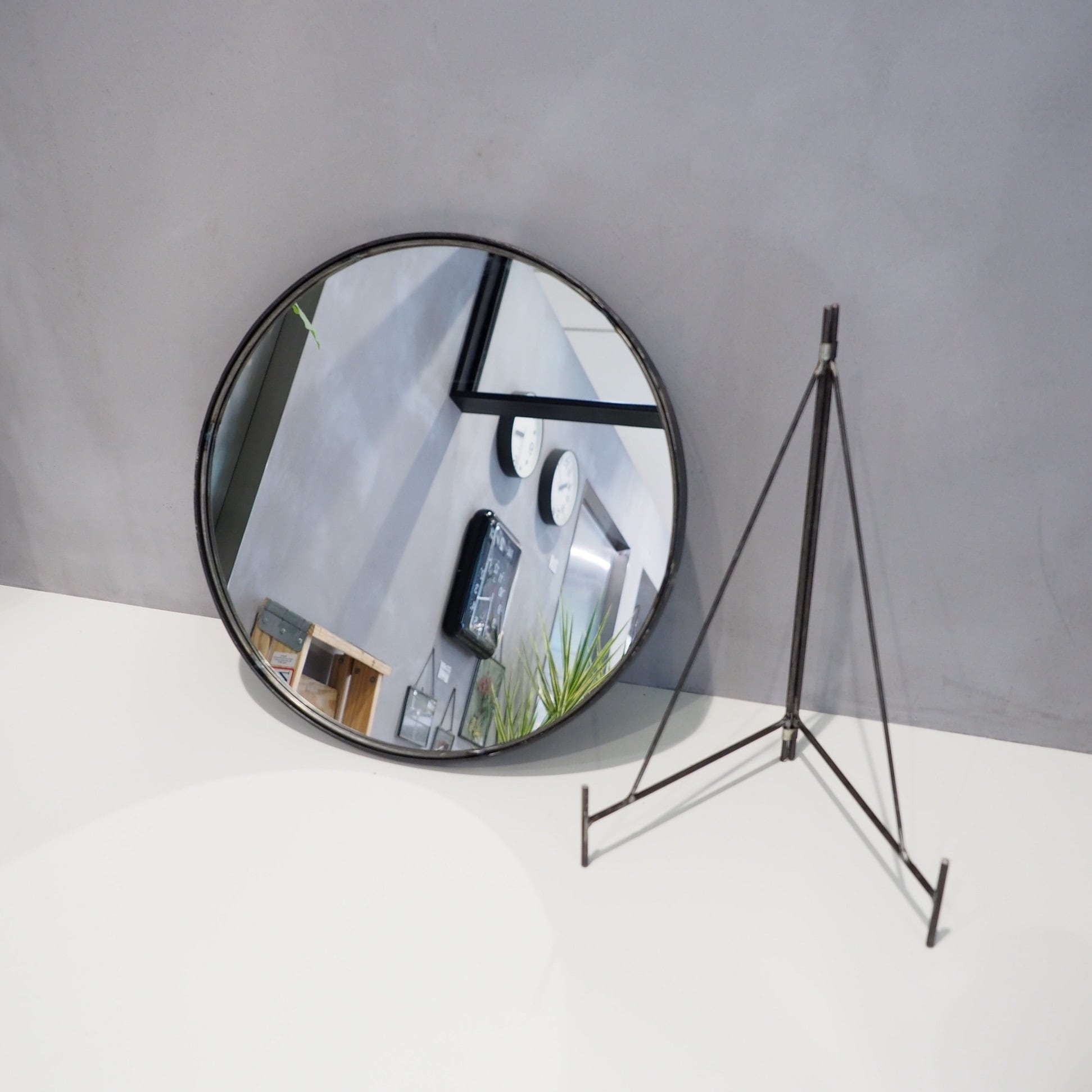 ROUND MIRROR　L  (Iron Frame)