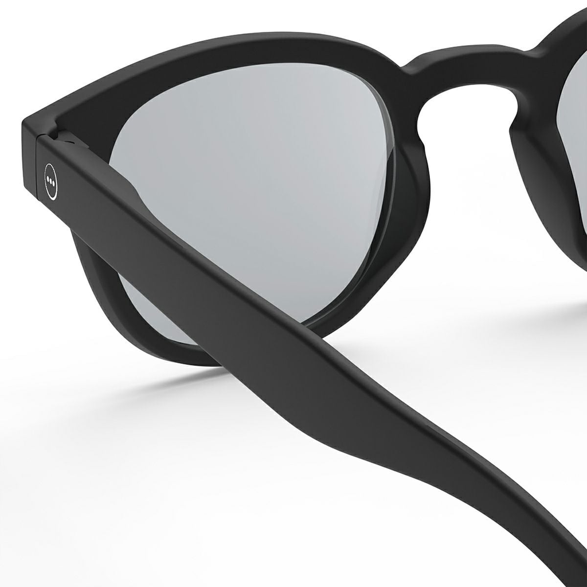 SUNGLASS IZIPIZI #C BLACK / Light Smoke Lenses