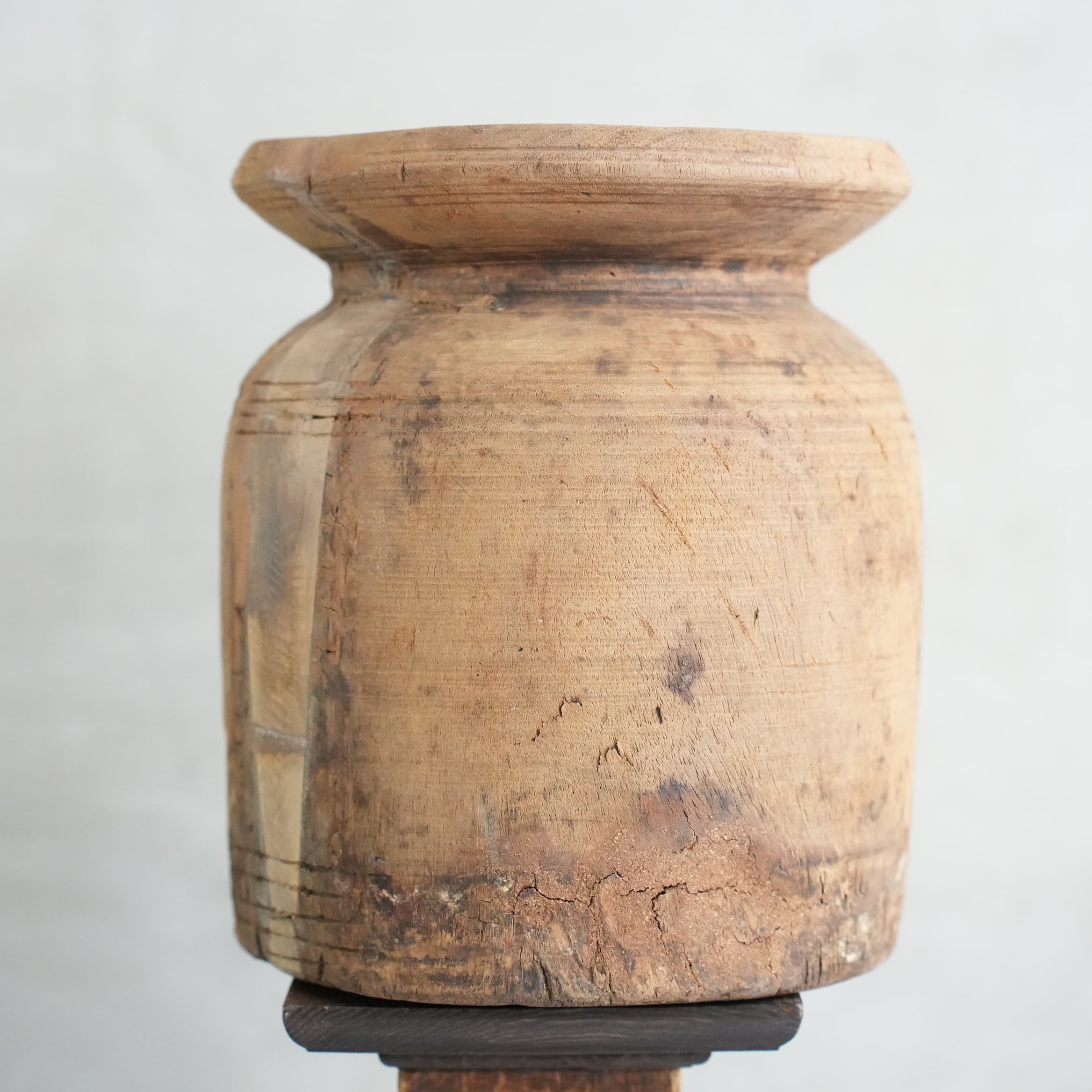 VINTAGE WOODEN POT W/GLASS CYLINDER　J-0169