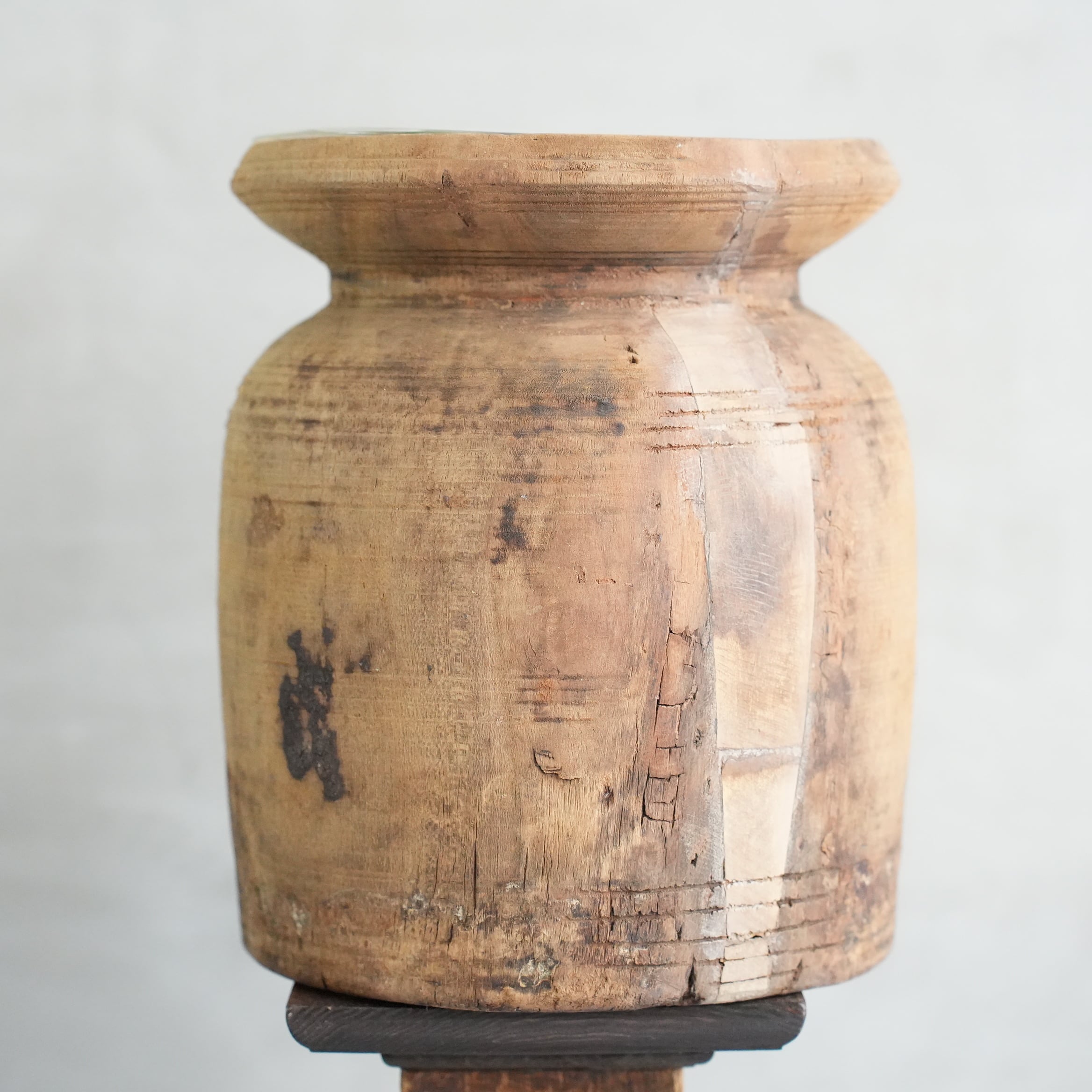 VINTAGE WOODEN POT W/GLASS CYLINDER　J-0169