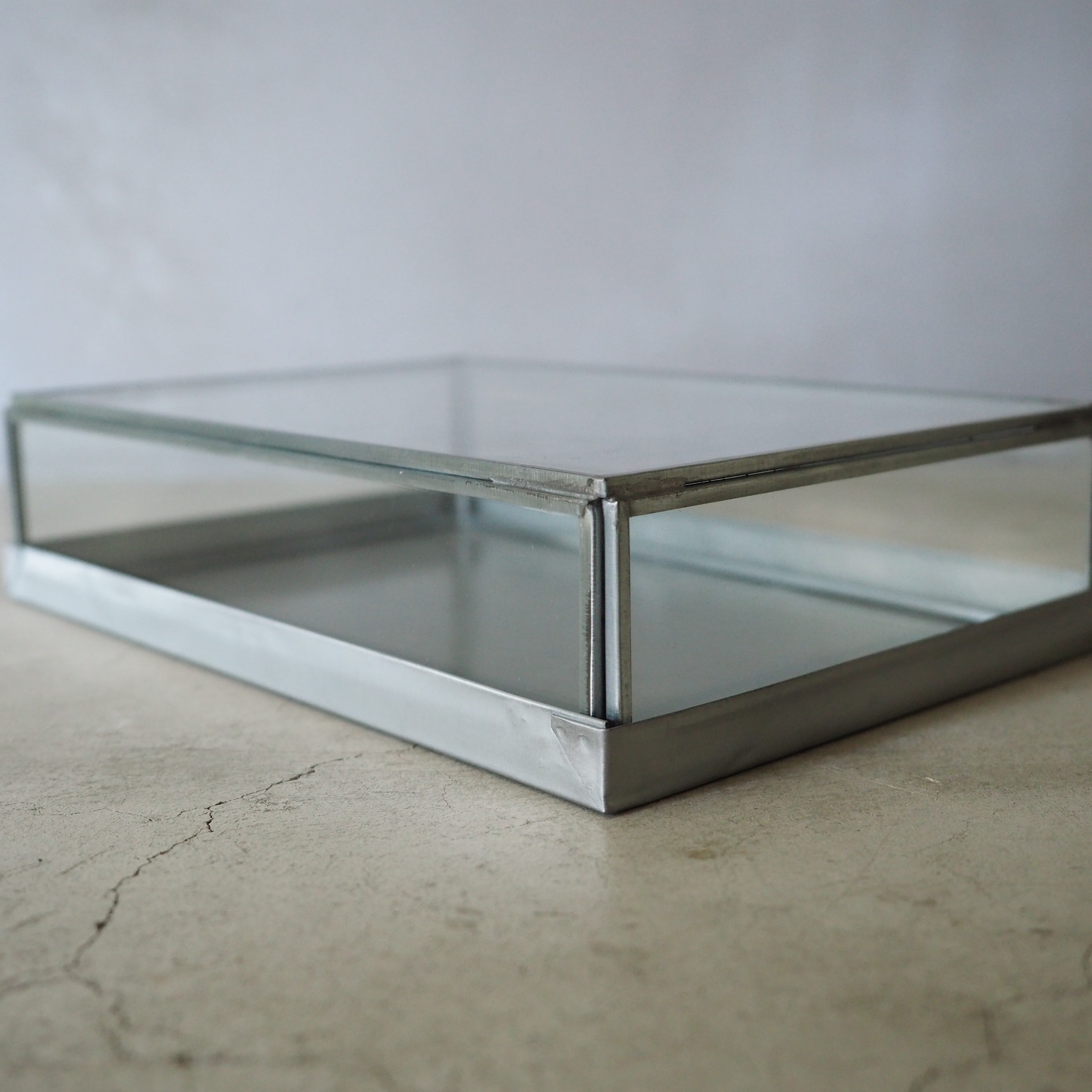 GLASS BOX W/RECYCLE STEEL Lサイズ