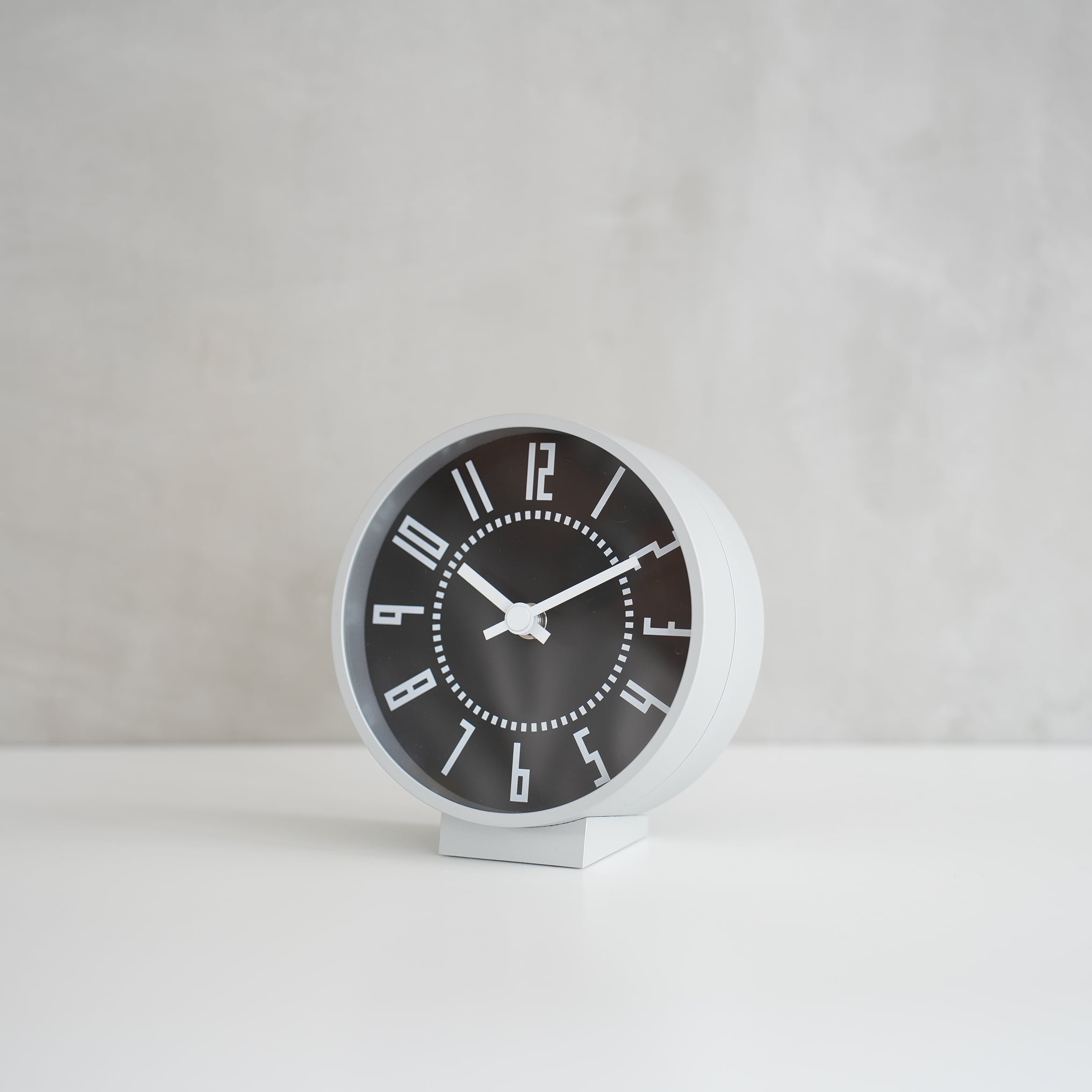 Eki Clock