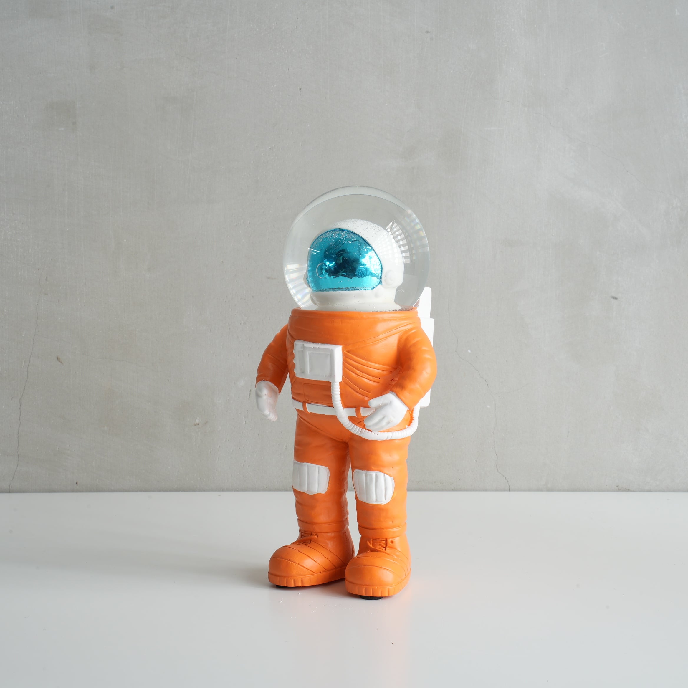 Snow Globe Marstronaut