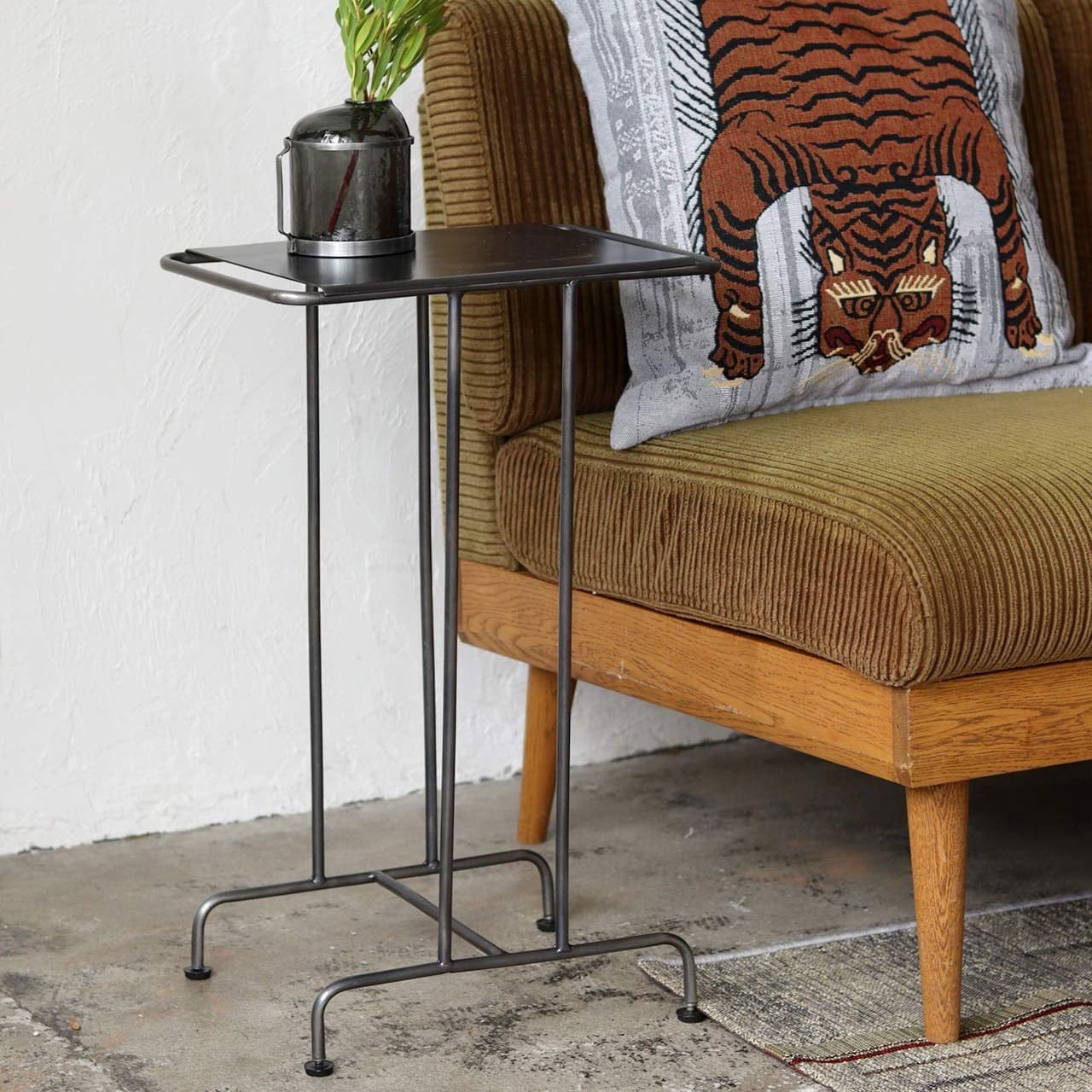 INDUSTRIAL SIDE TABLE