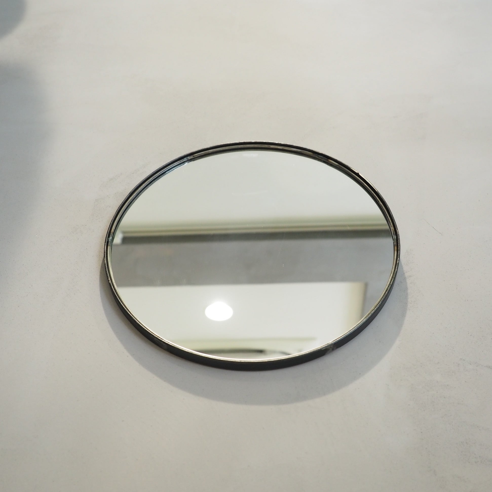 ROUND MIRROR　L  (Iron Frame)