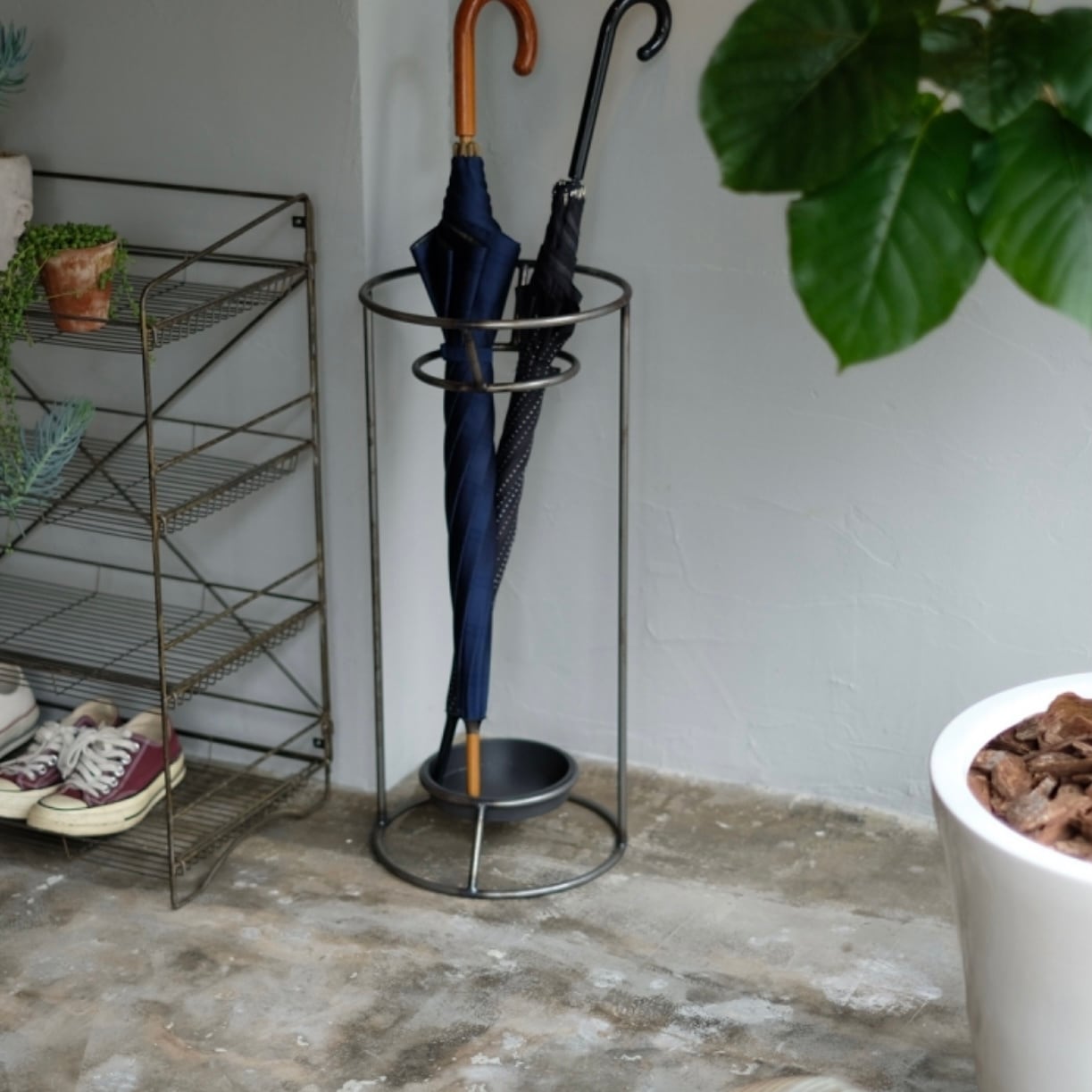 DEW Umbrella Stand