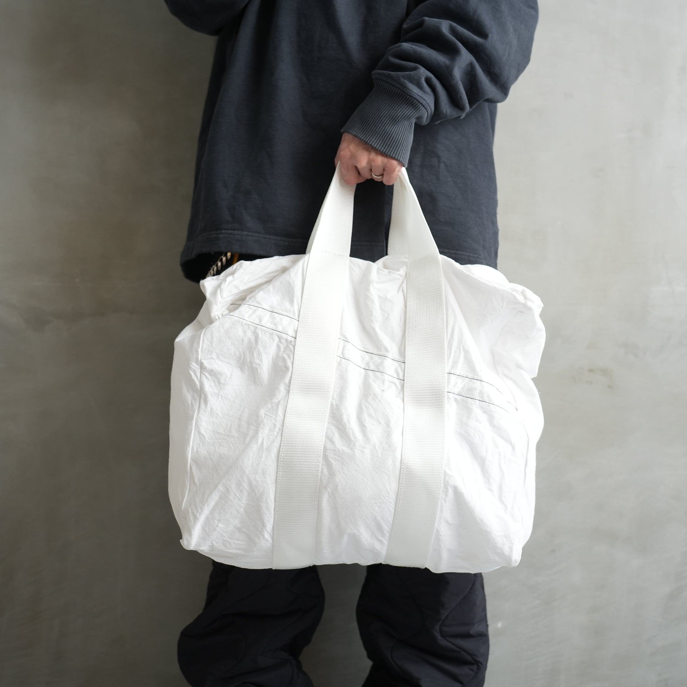 VINTAGE PARACHUTE TOTE BAG　White Belt