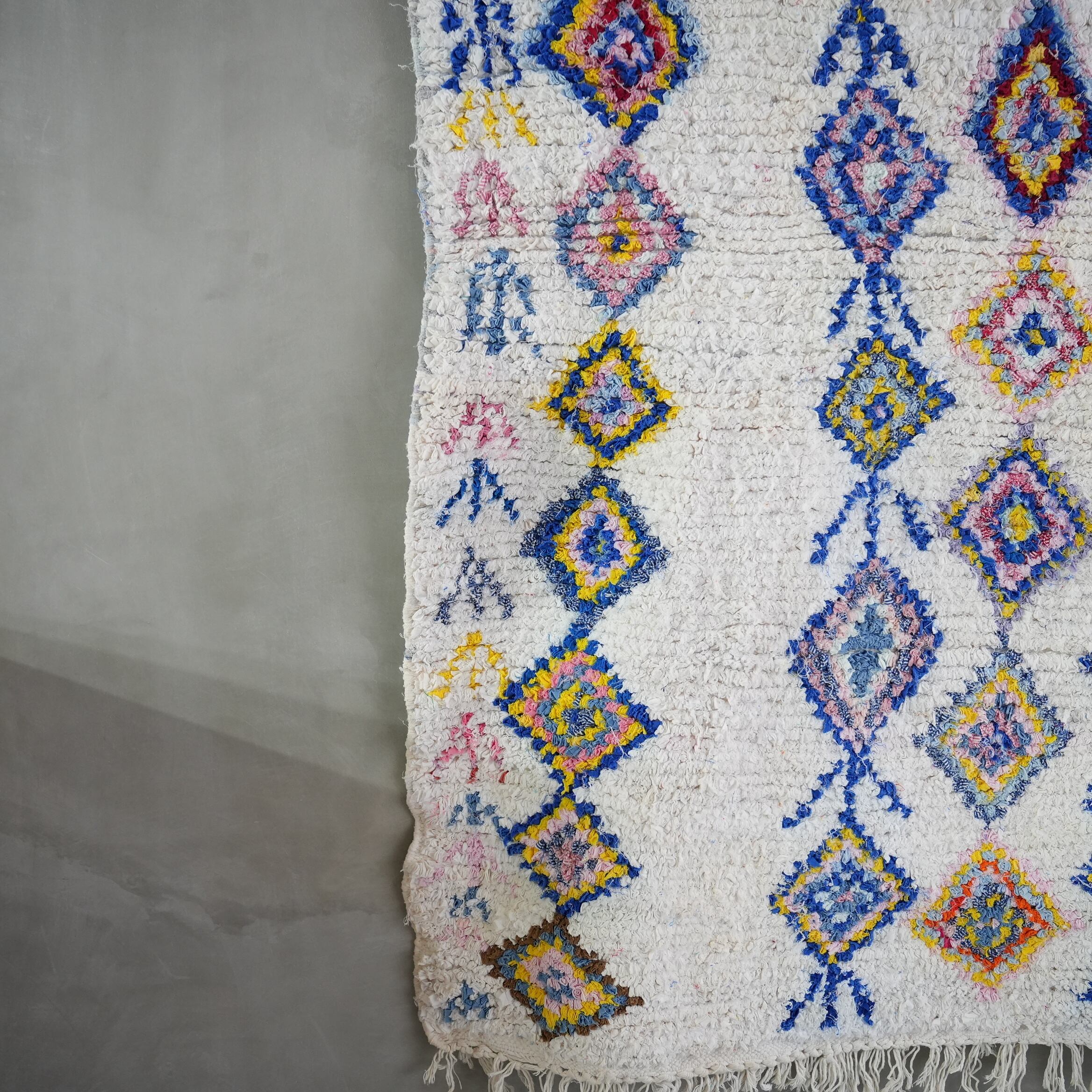 RUG the LIFE / Bouche rouite D140