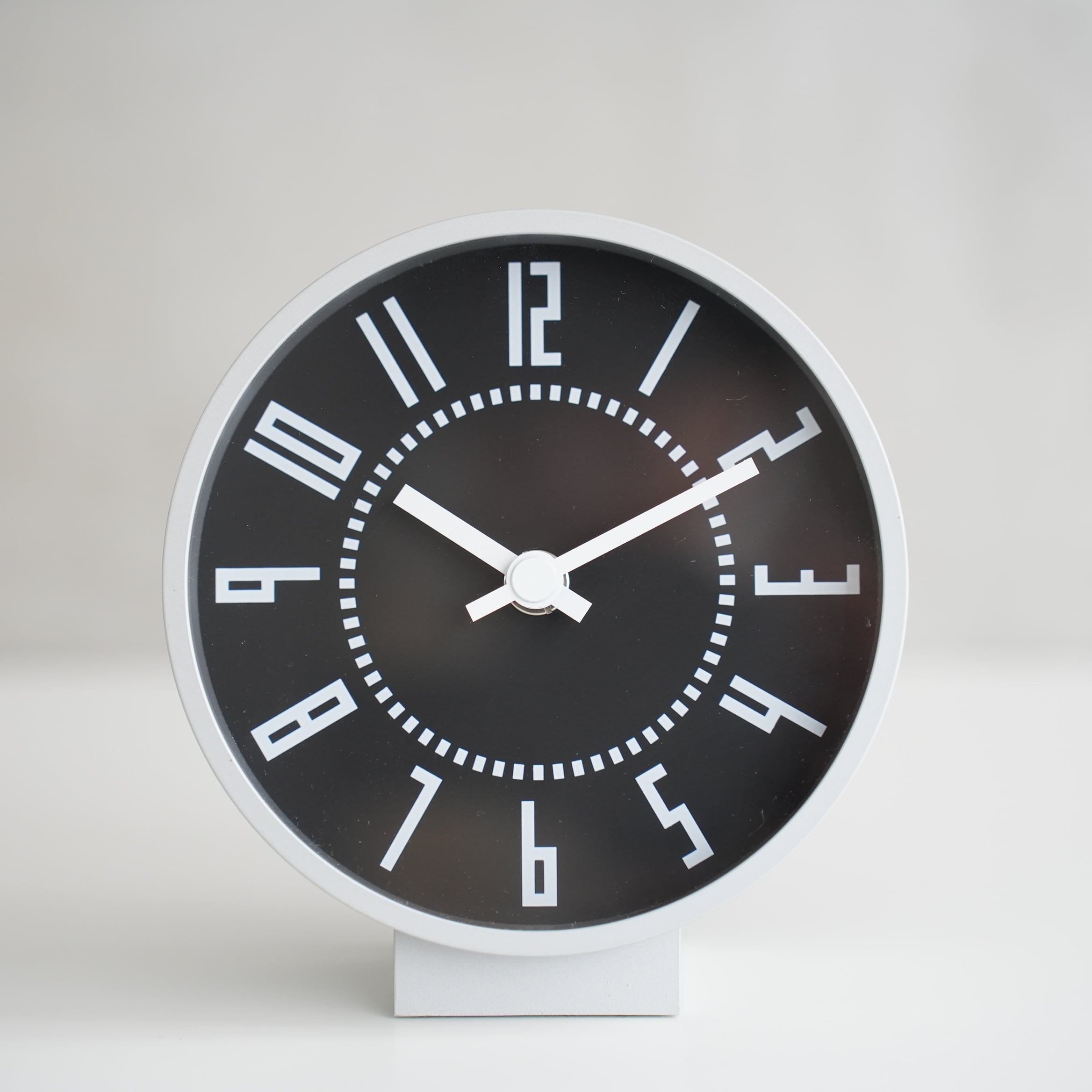 Eki Clock