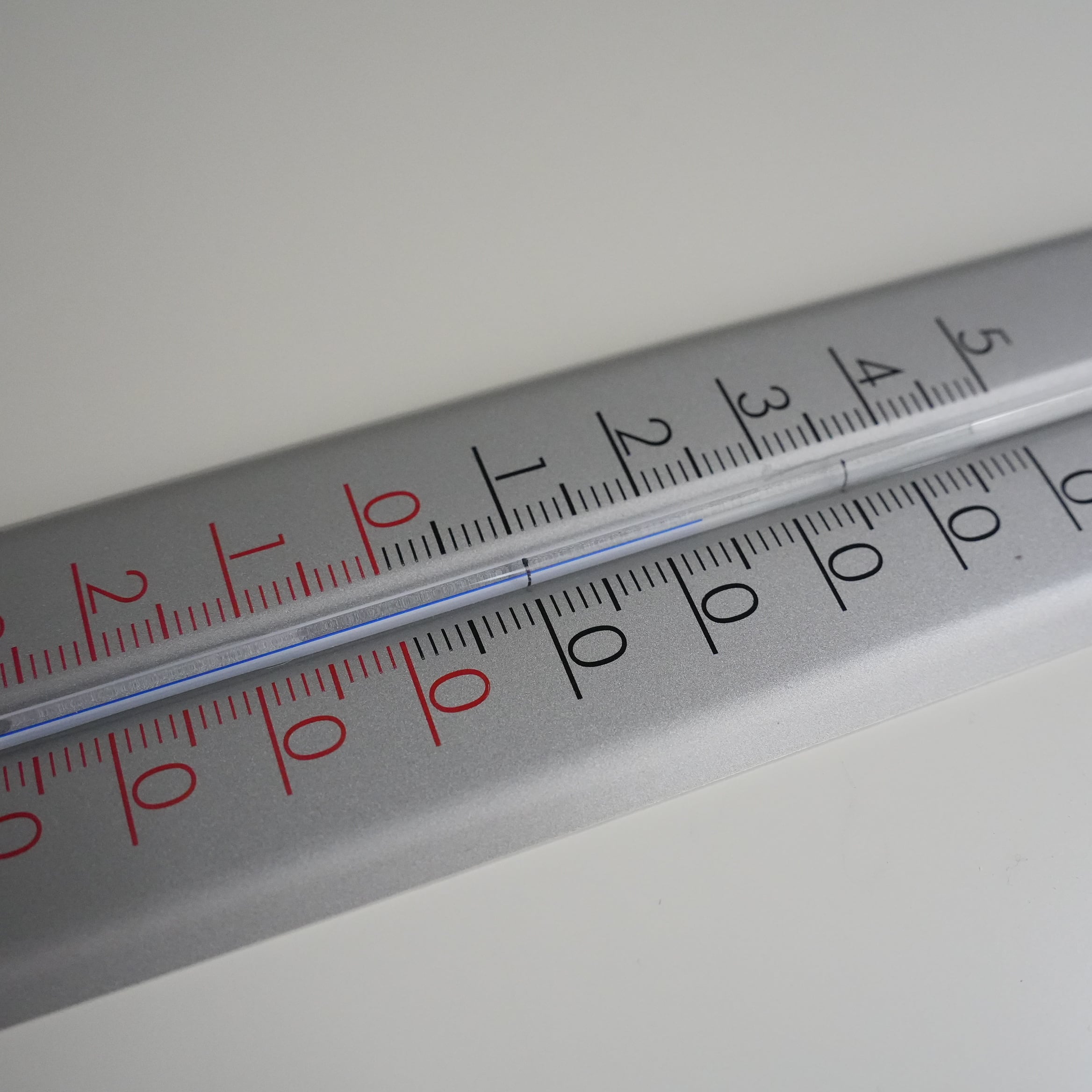 Analogue Thermometer 12.011271