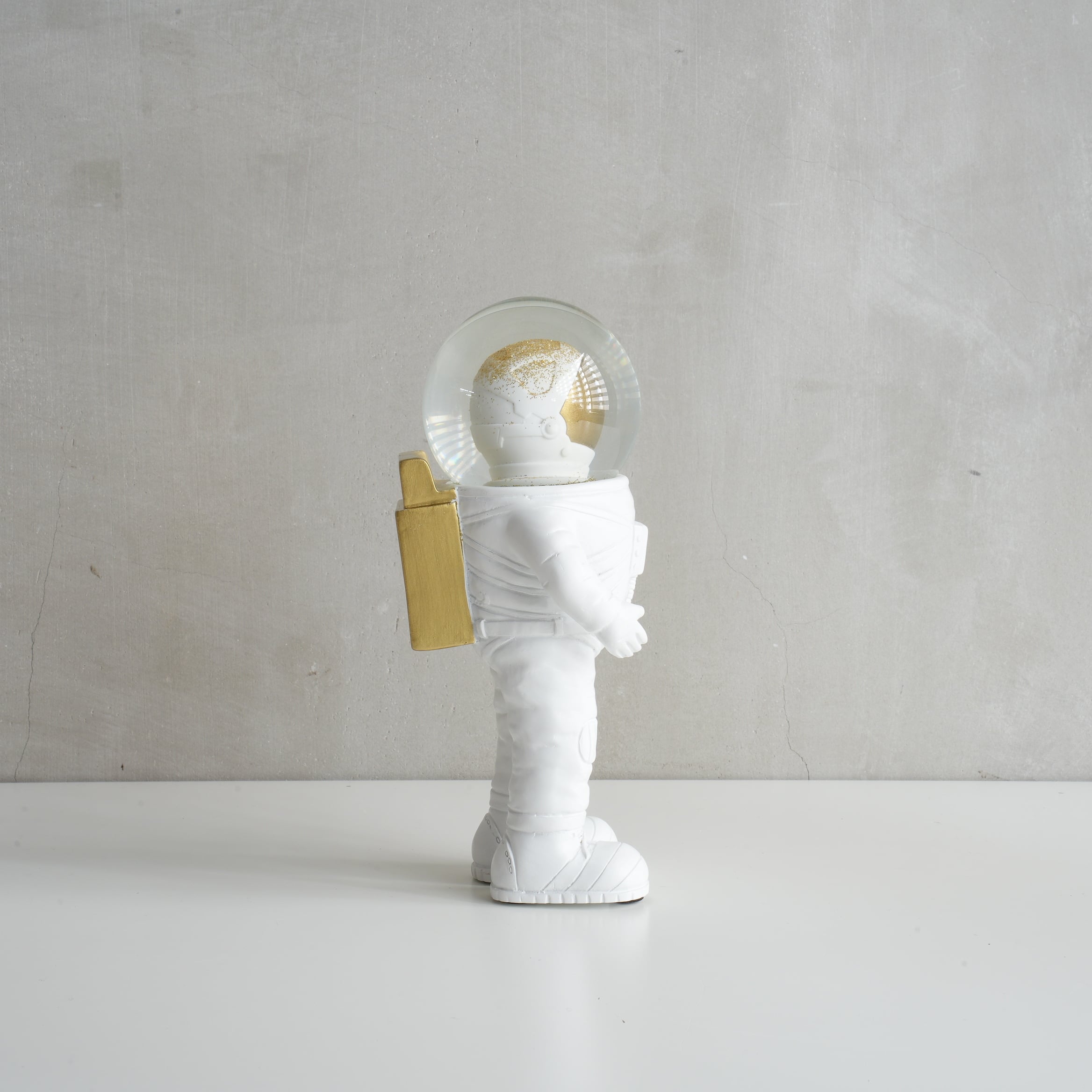 Snow Globe Astronaut