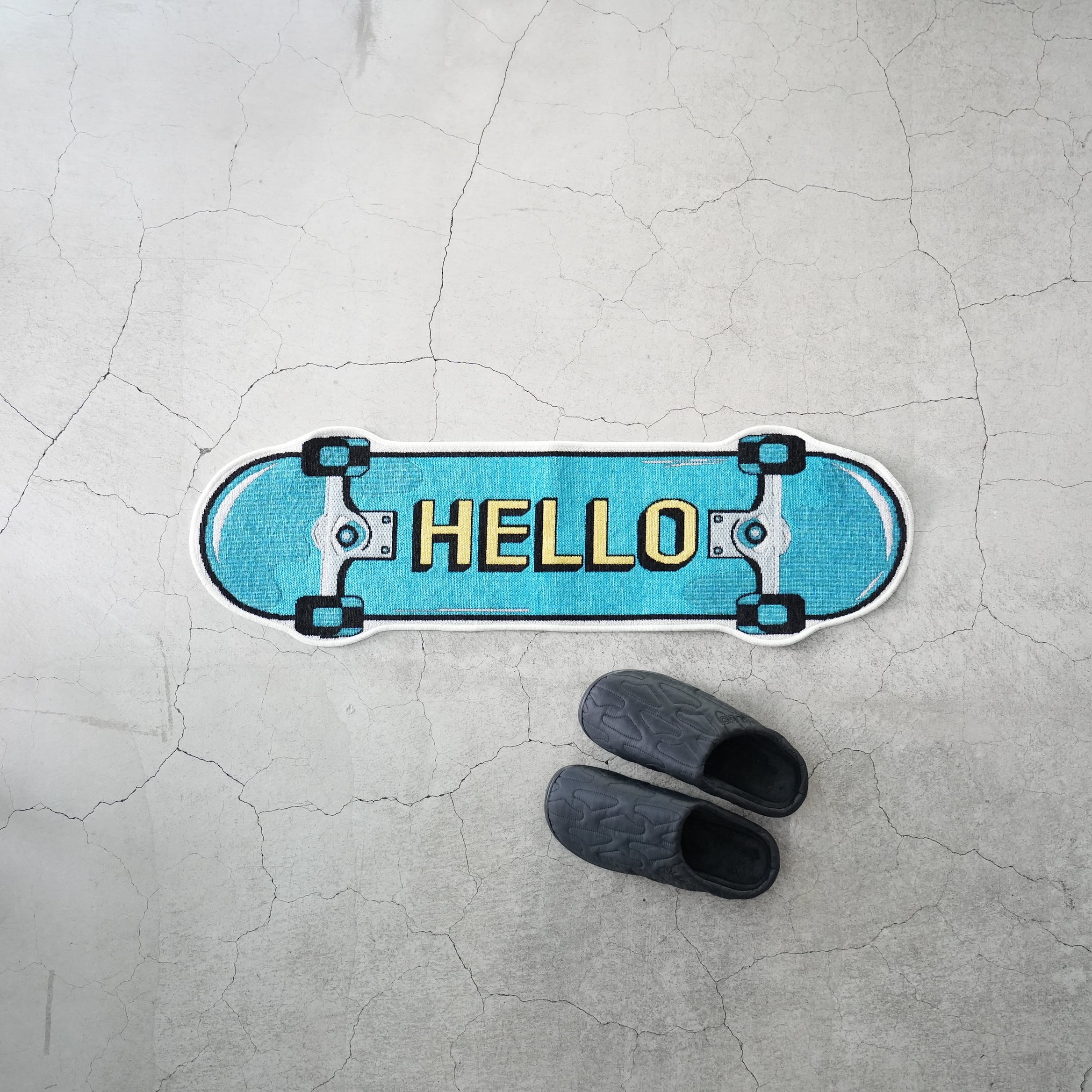 Motif Rug Mat　Skateboard Medium