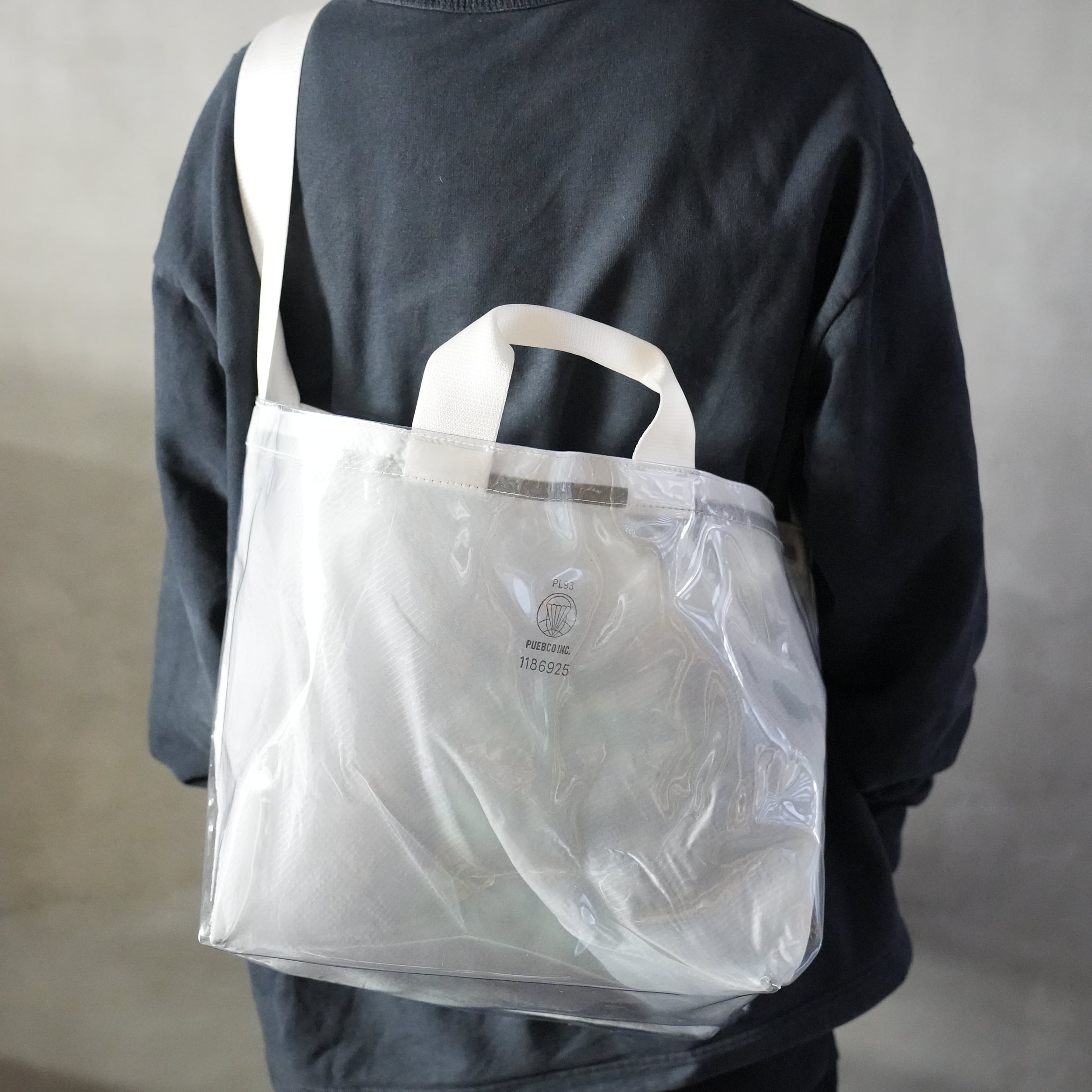 COVERED PARACHUTE SHOULDER BAG