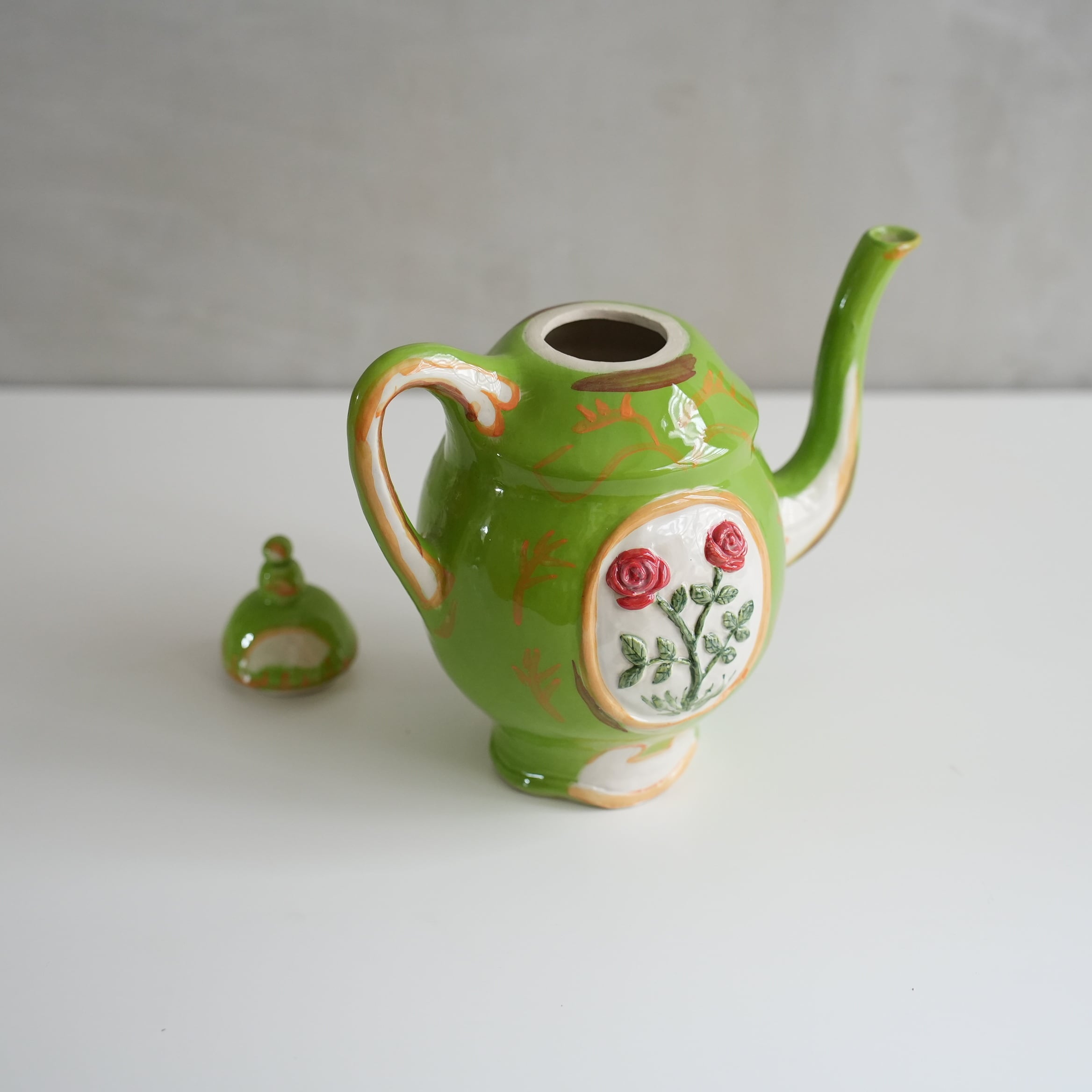 Rose Tea Pot Vase