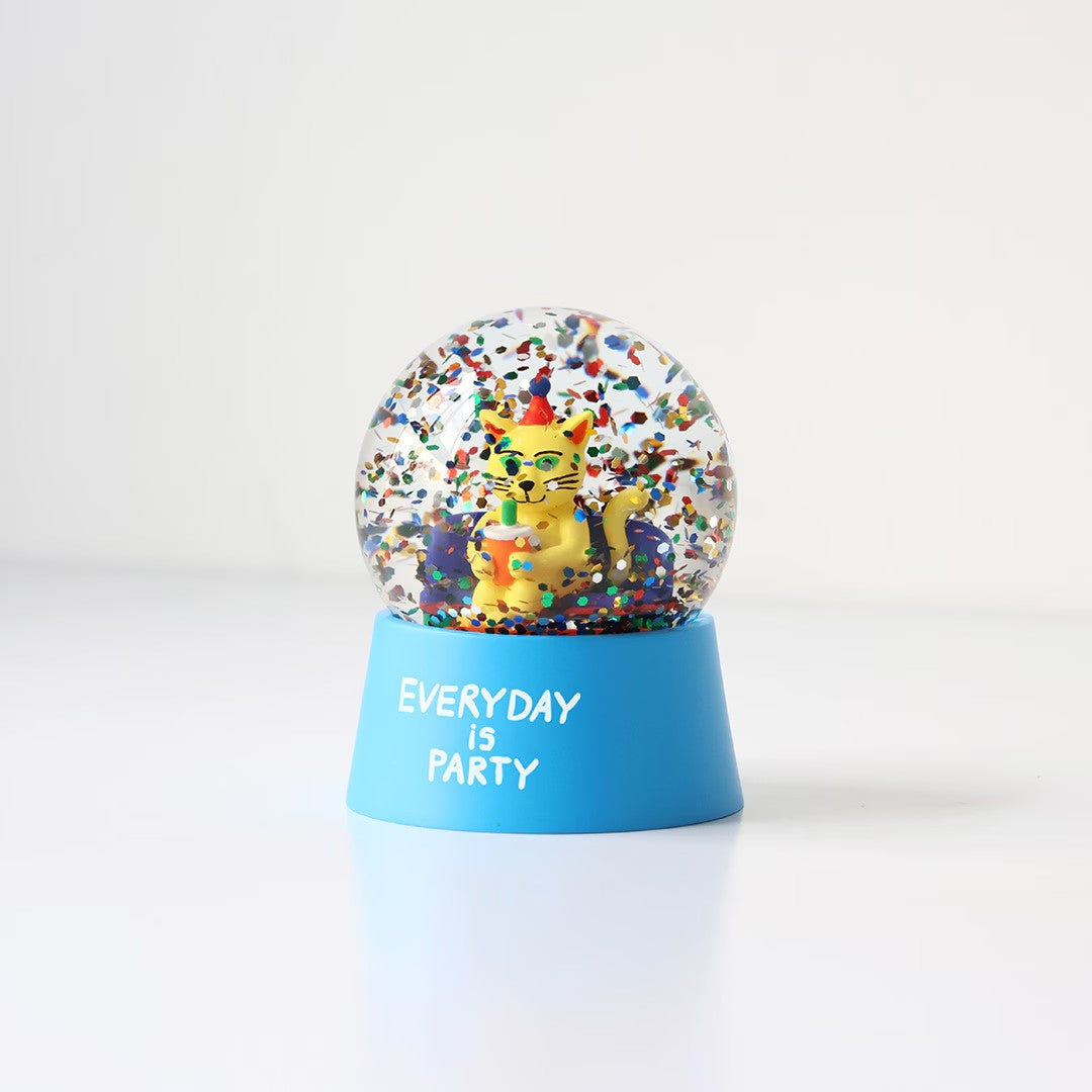 Snow Globe　Everyday is Party