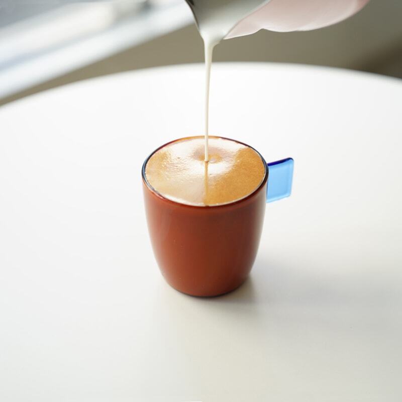 TWO TONE DEMITASSE CUP