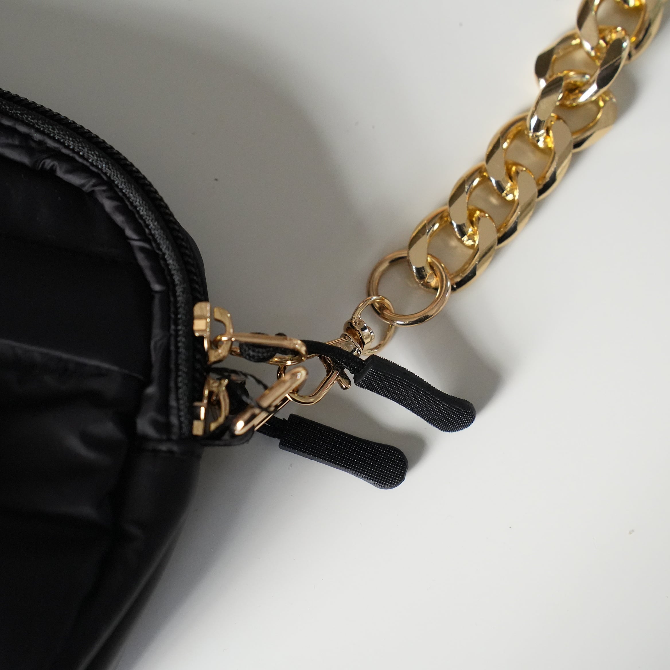 Chain Bag　Gold