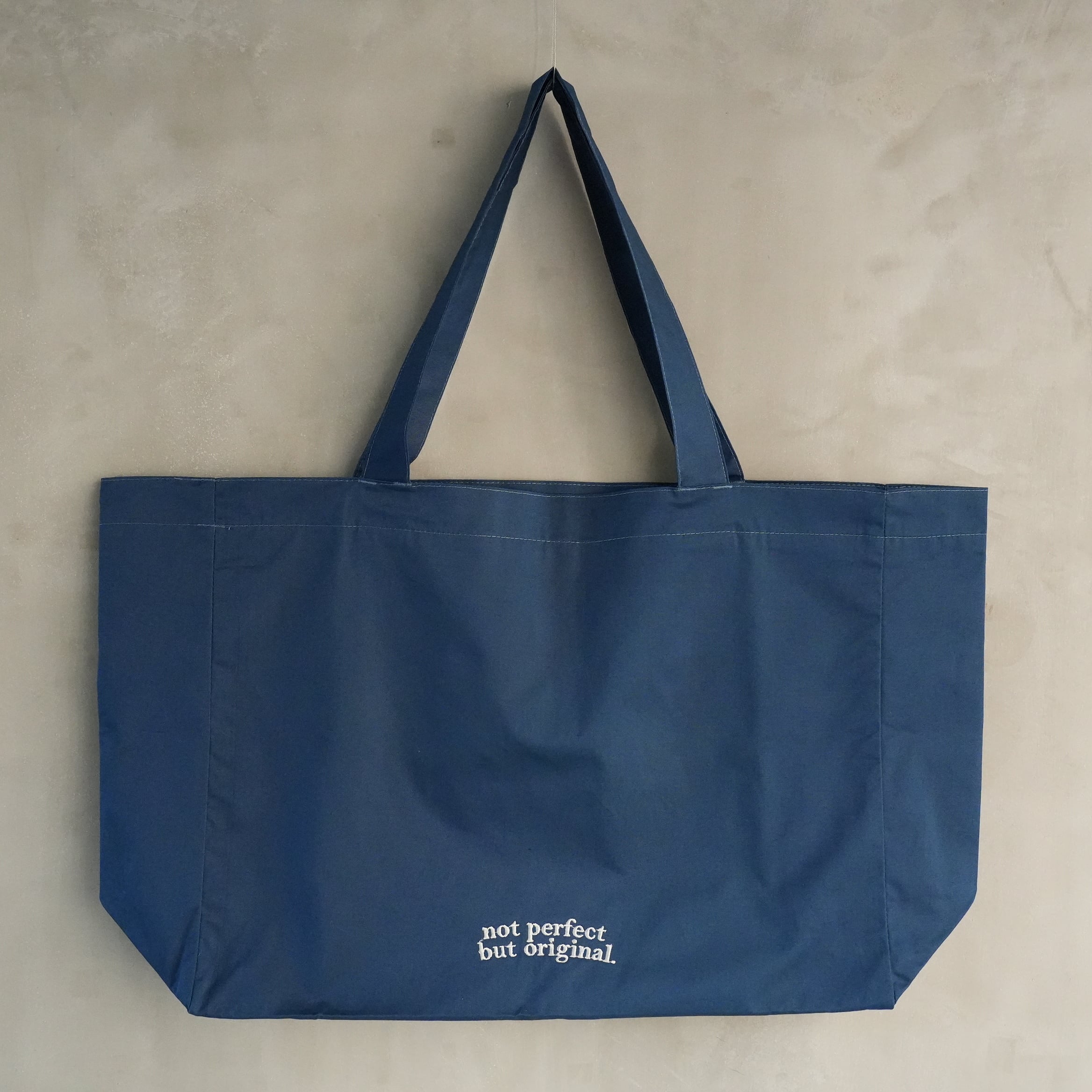 GRAPH TOTE BAG