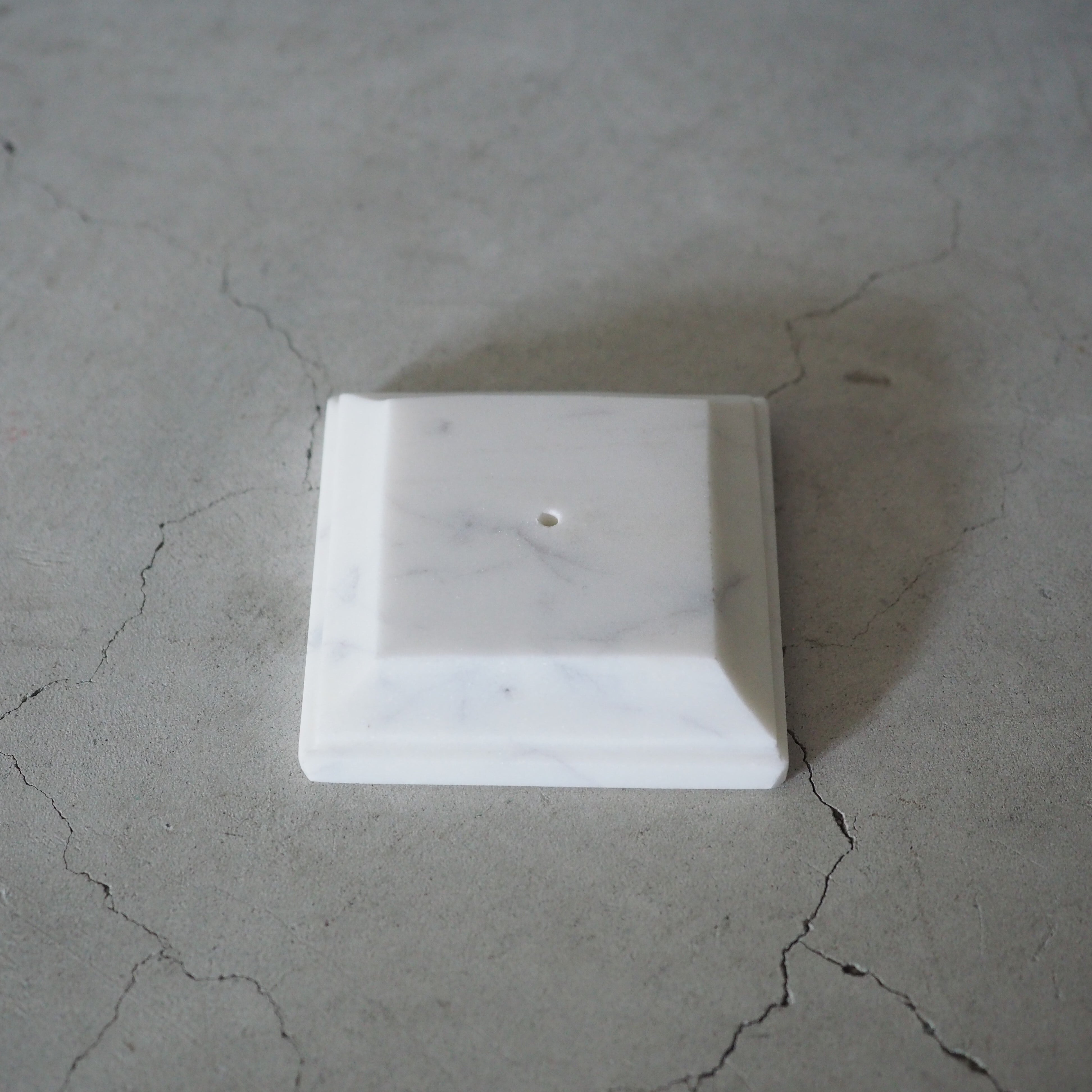 MARBLE INCENSE HOLDER SQUARE