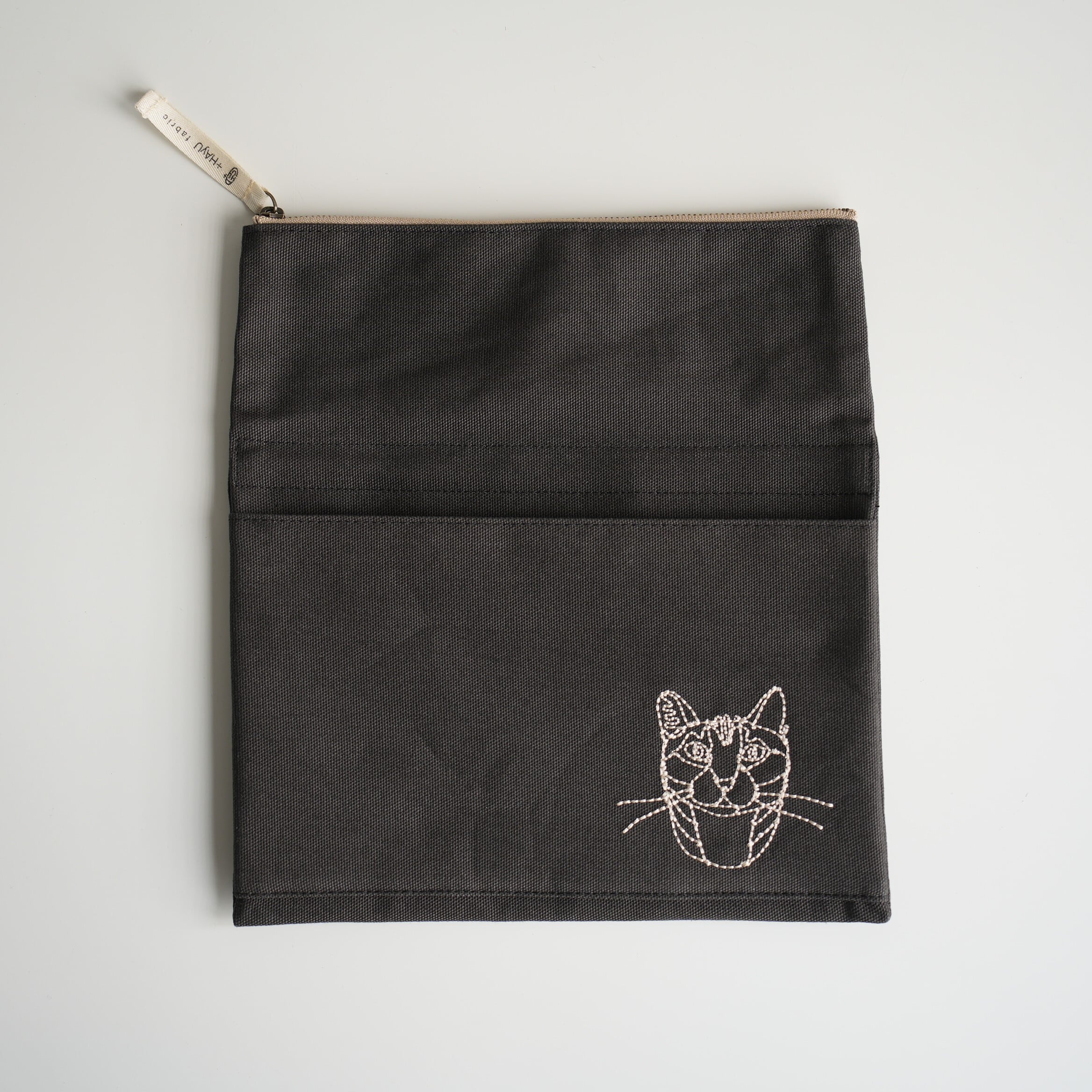 HAyU Notebook holder　Neko