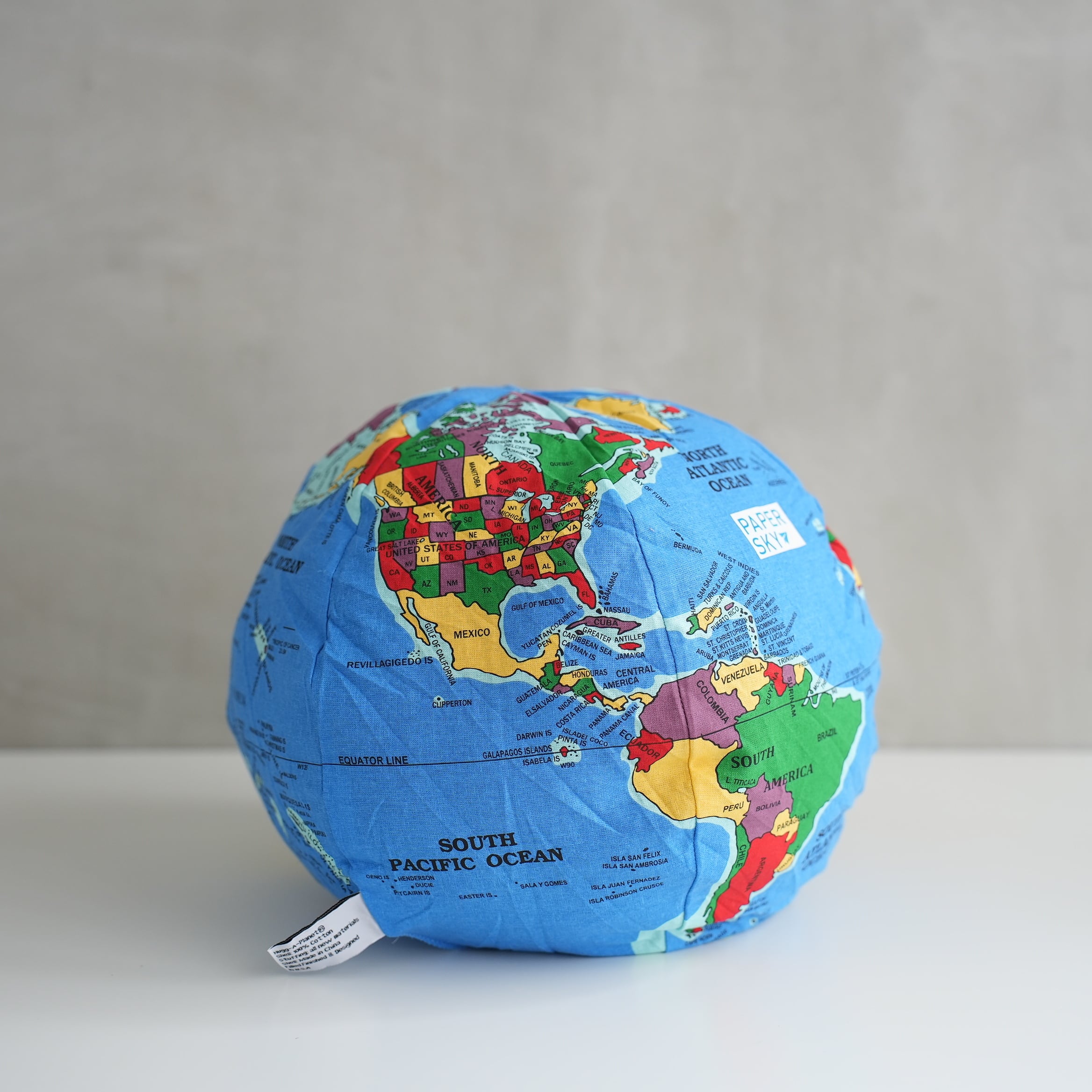 Cushion Globe