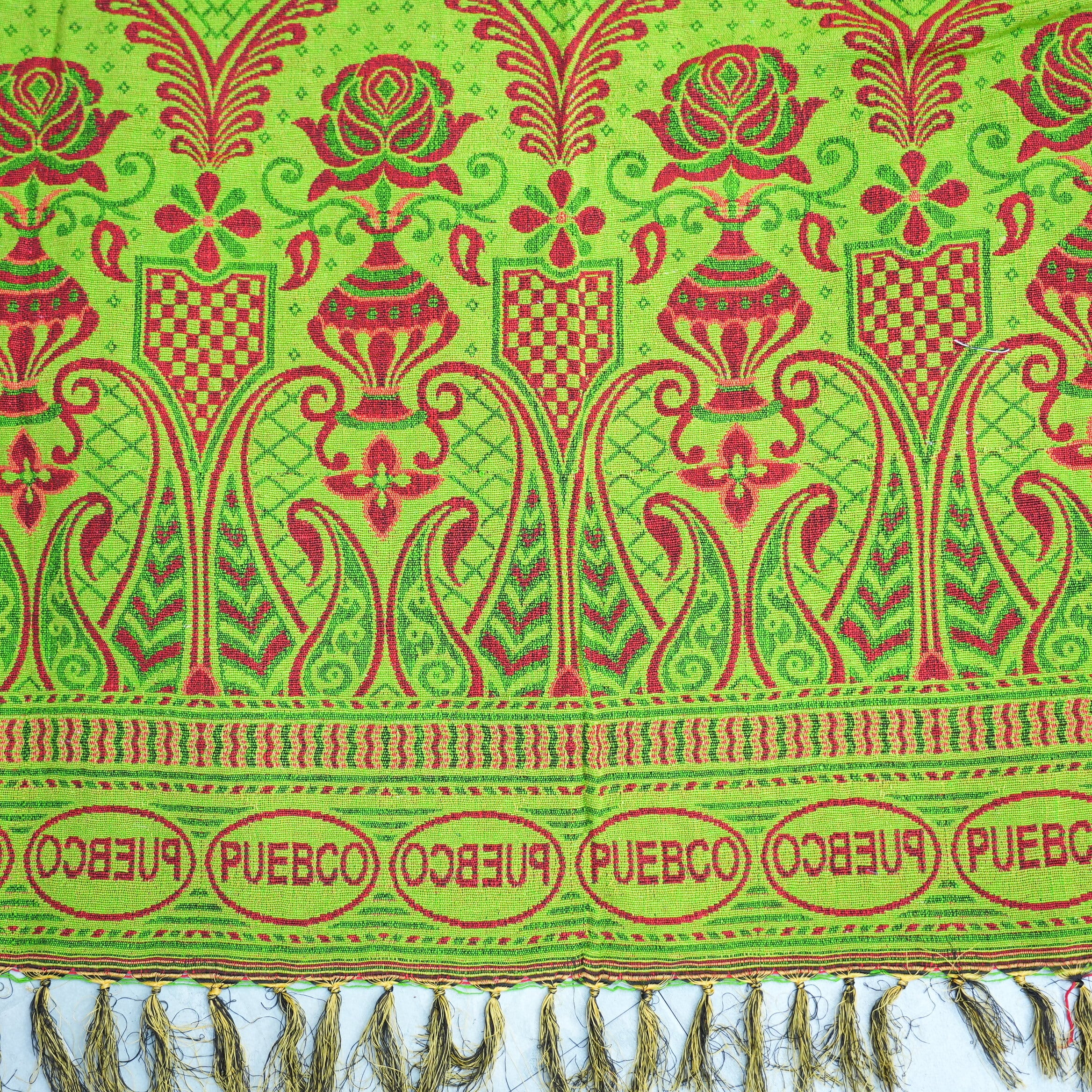 REVERSIBLE JACQUARD RUG / Green