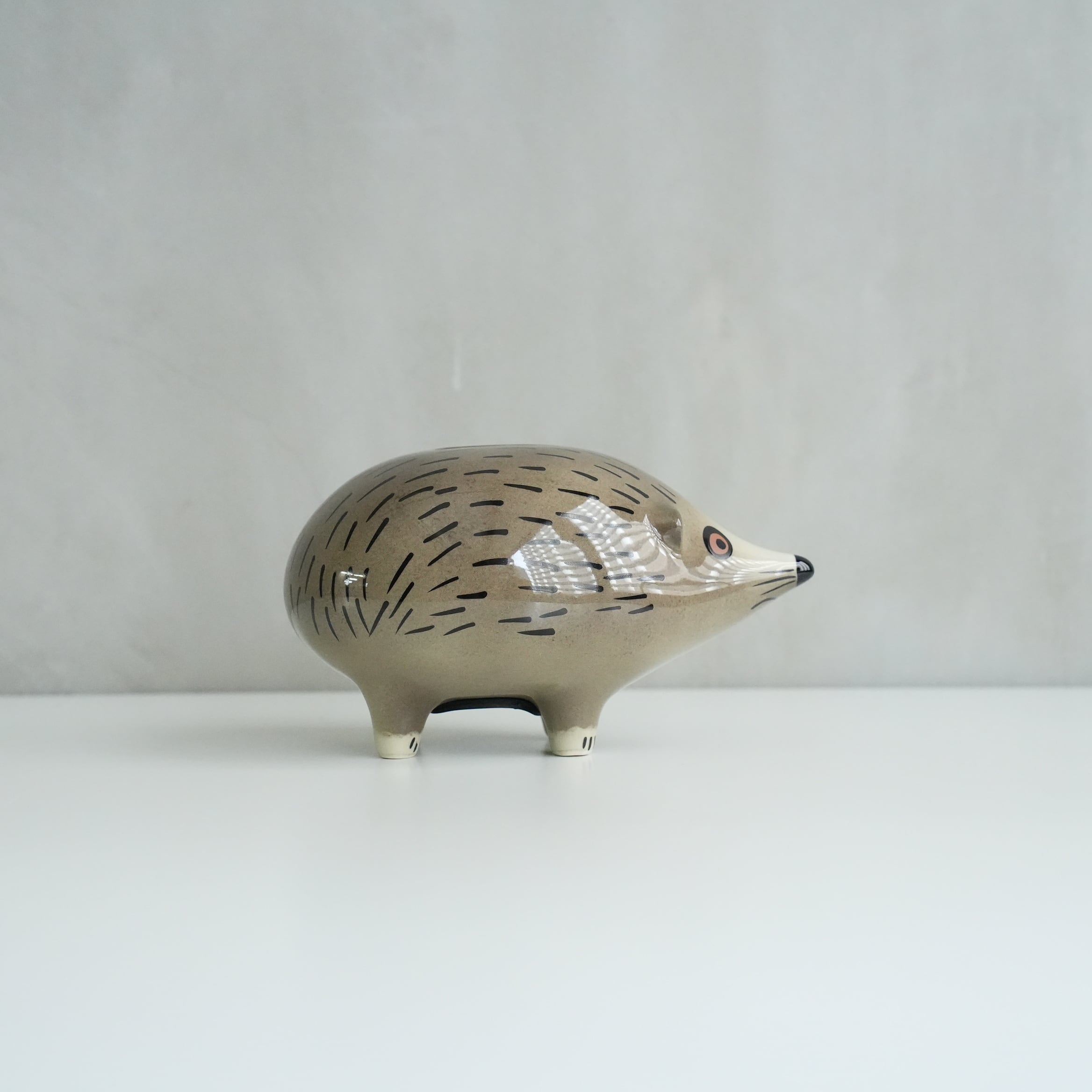 Hannah Turner Money Box　Hedgehog