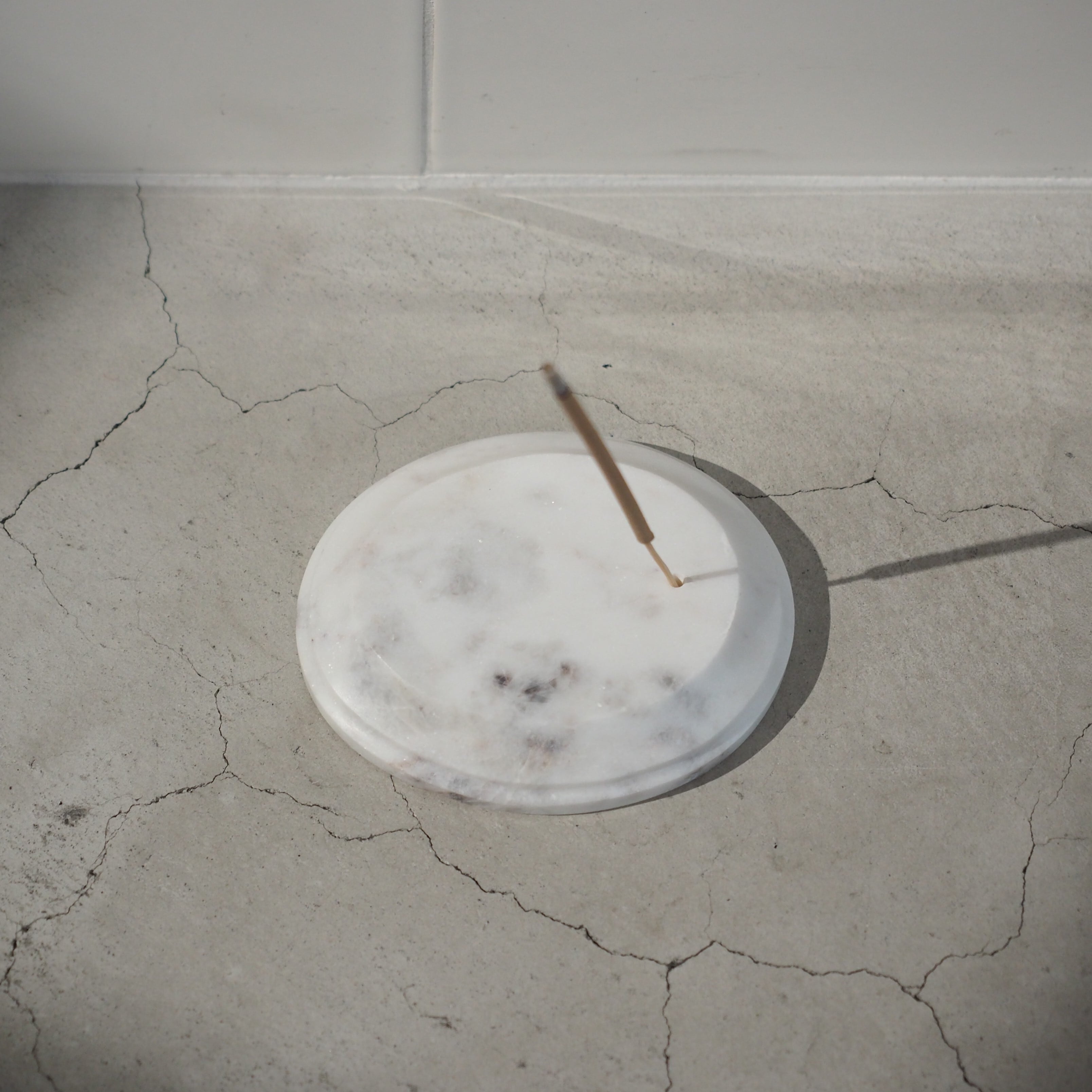 MARBLE INCENSE HOLDER OVAL