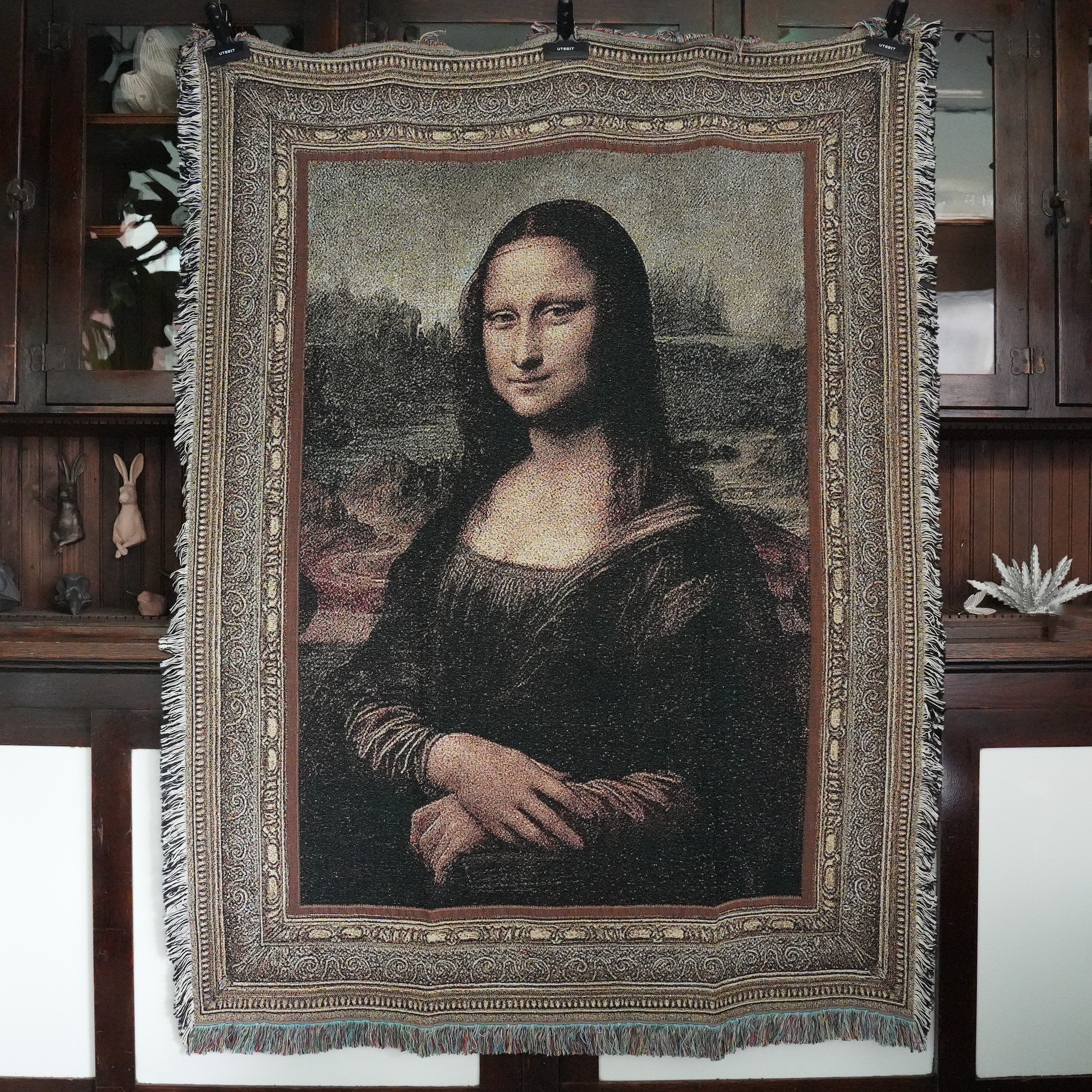 Mona Lisa Throwket