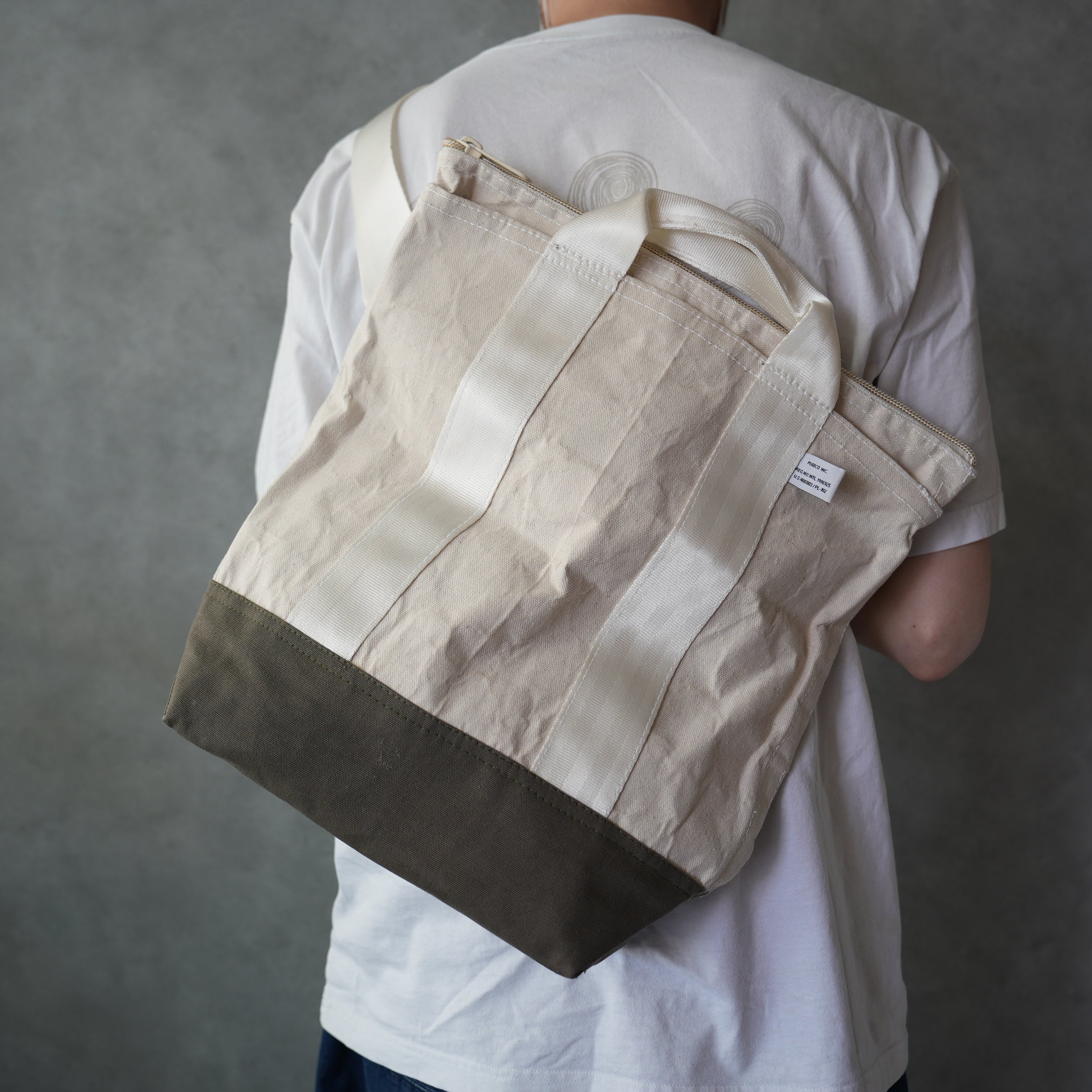 Laminated Fabric × Vintage Fabric Bag　40 × 35